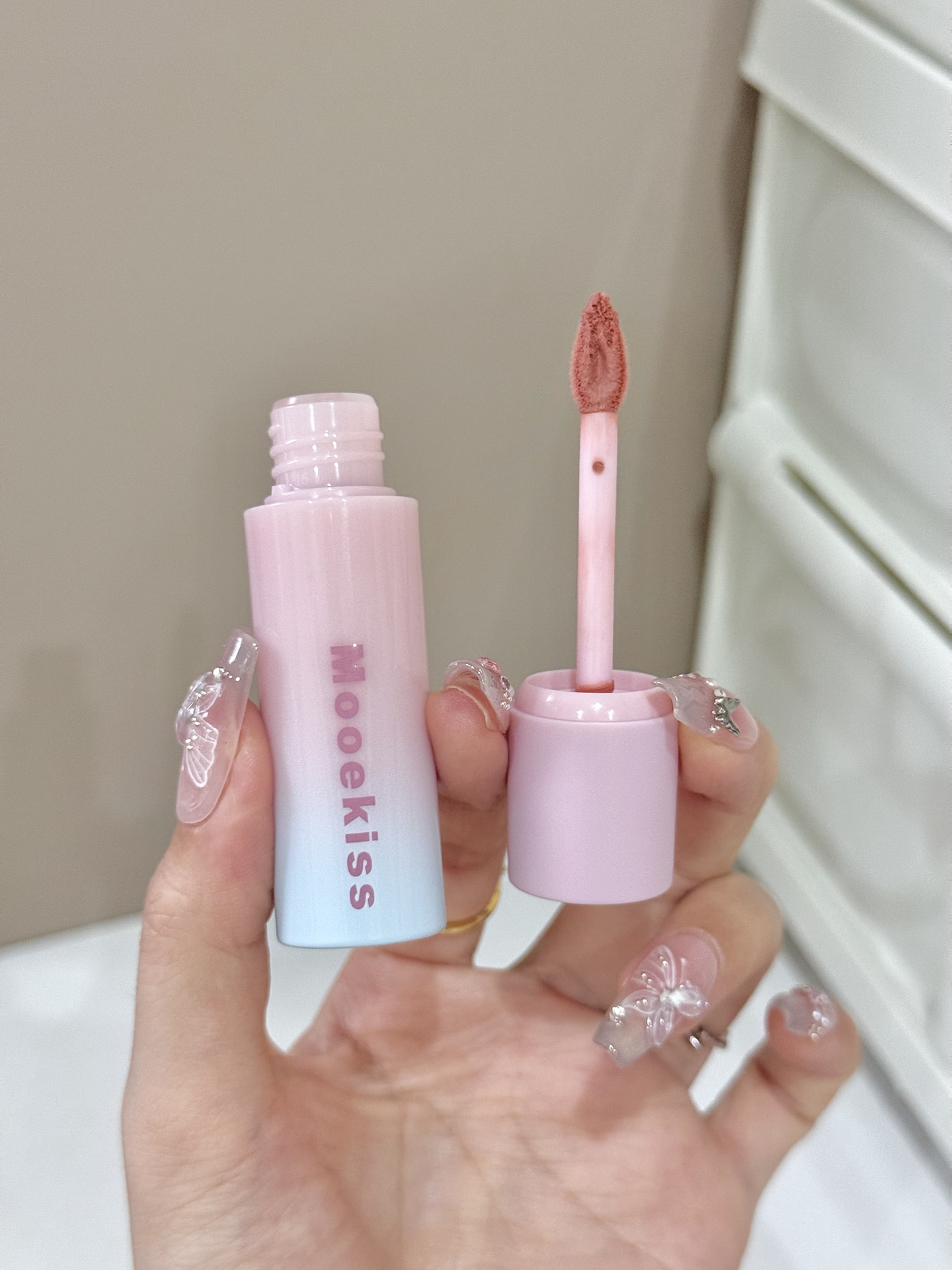 黄皮素颜天菜！这支唇泥我能焊在嘴上💋