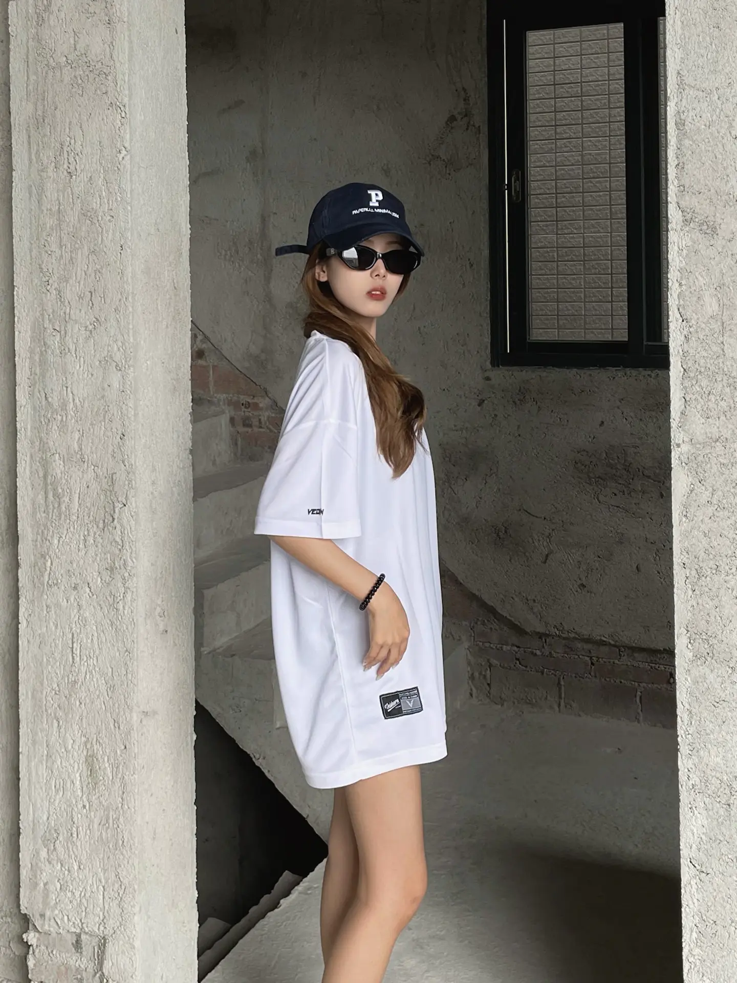 我想说…白色T恤穿成这样会有人喜欢吗??