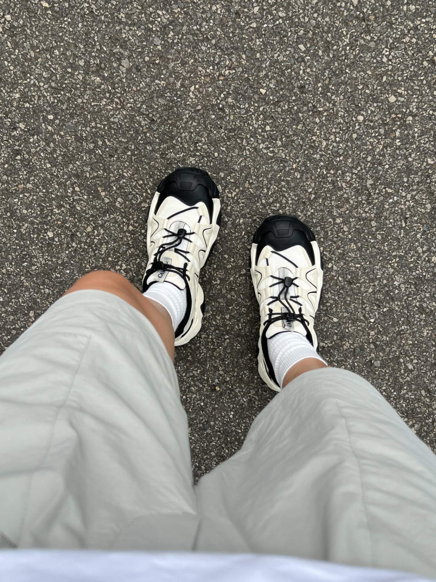 山系穿搭刚需!黑白户外登山鞋太耐看⛰️