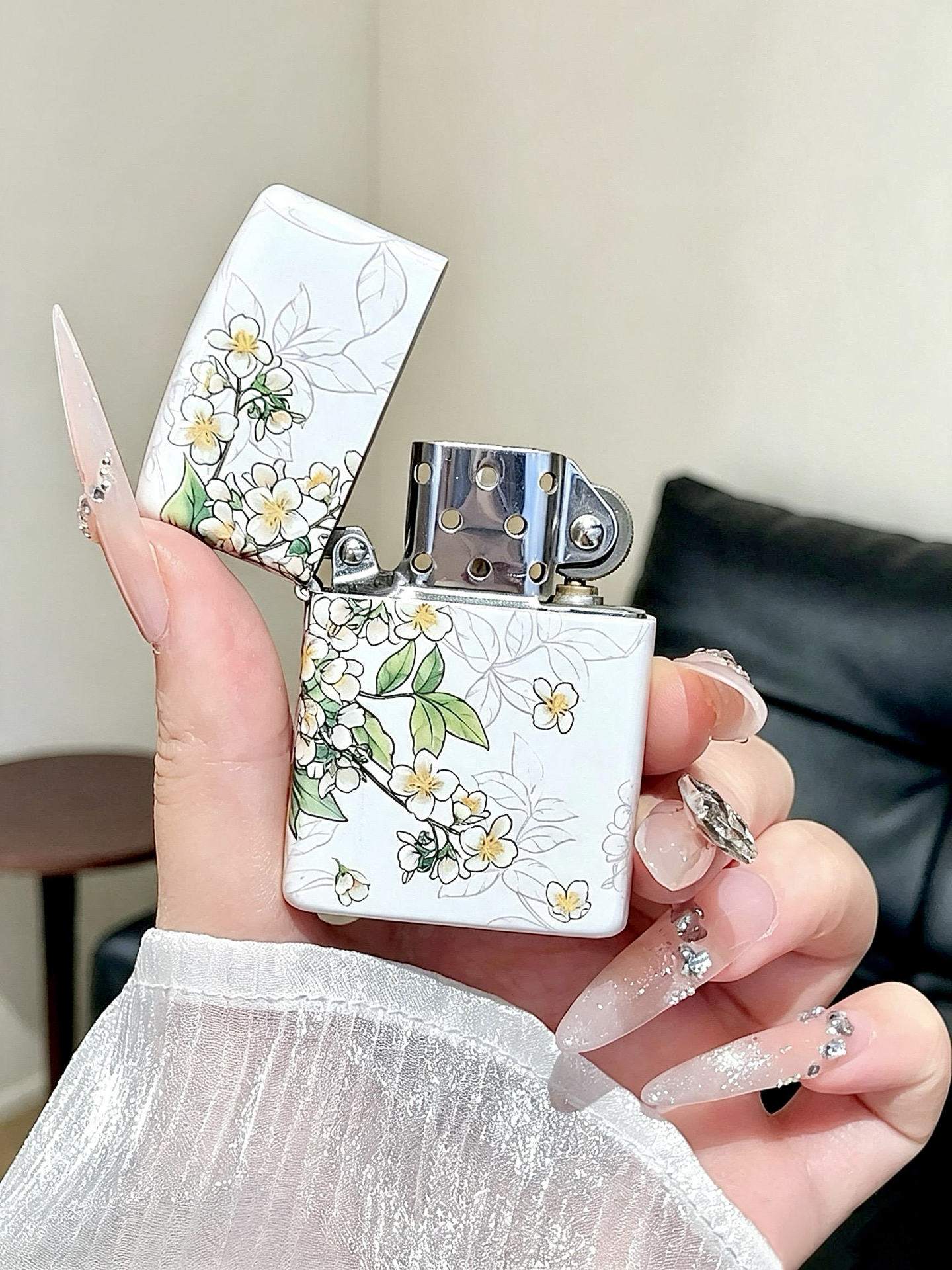 打火机居然可以这么清冷温柔✨