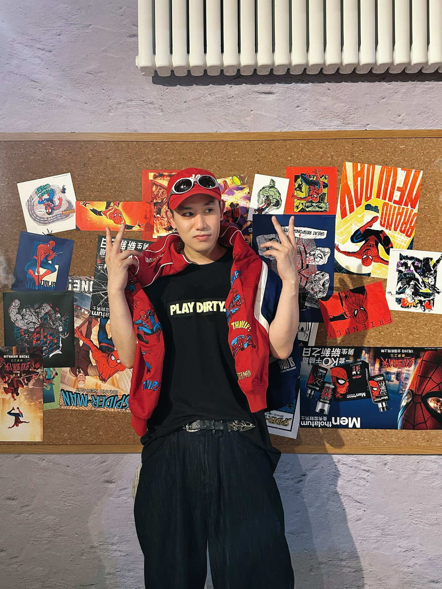 穿成𝙎𝙥𝙞𝙙𝙚𝙧𝙈𝙖𝙣🕷️怎么可能不帅