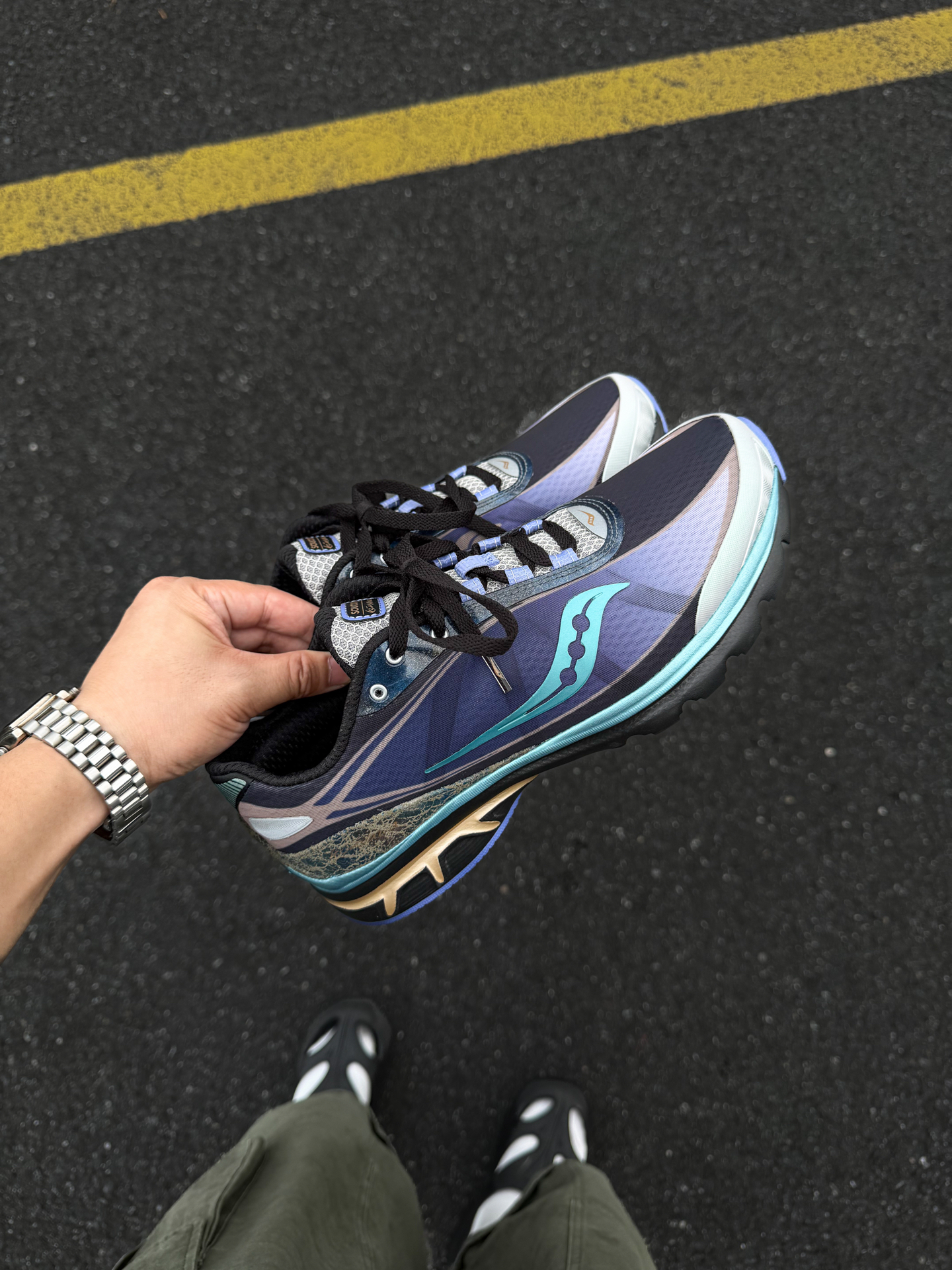 "主宰轻量化"❗️saucony彩色跑鞋越穿越爱穿🏃🏻♂️