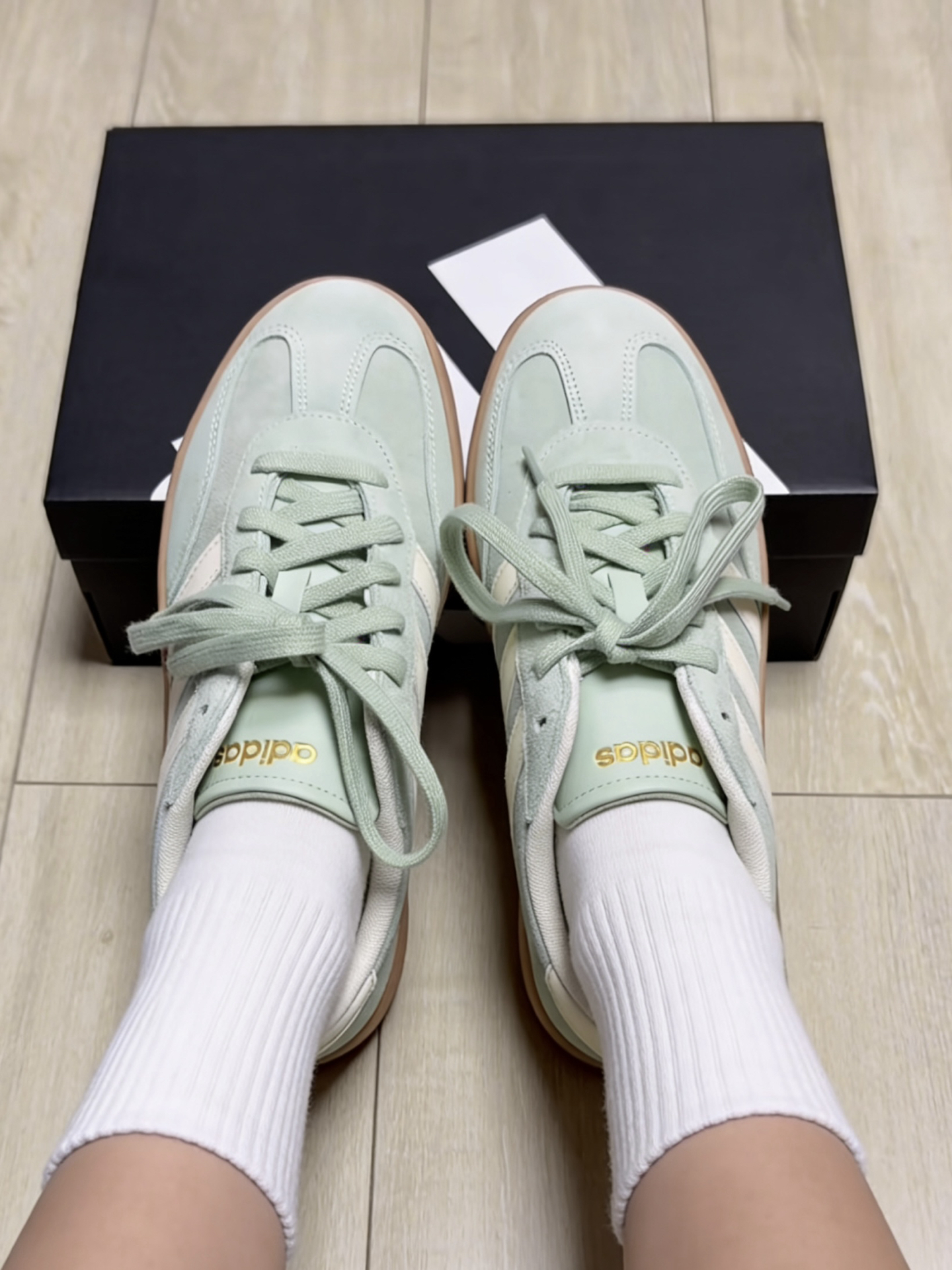 adidas薄荷绿德训鞋实测~