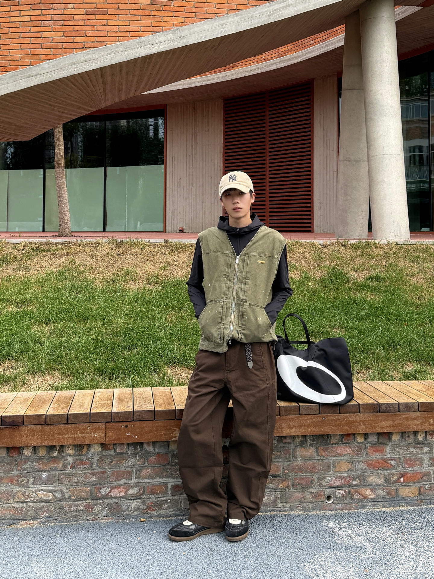 我和秋天搭上了🍂 棕色真的很有松弛氛围感