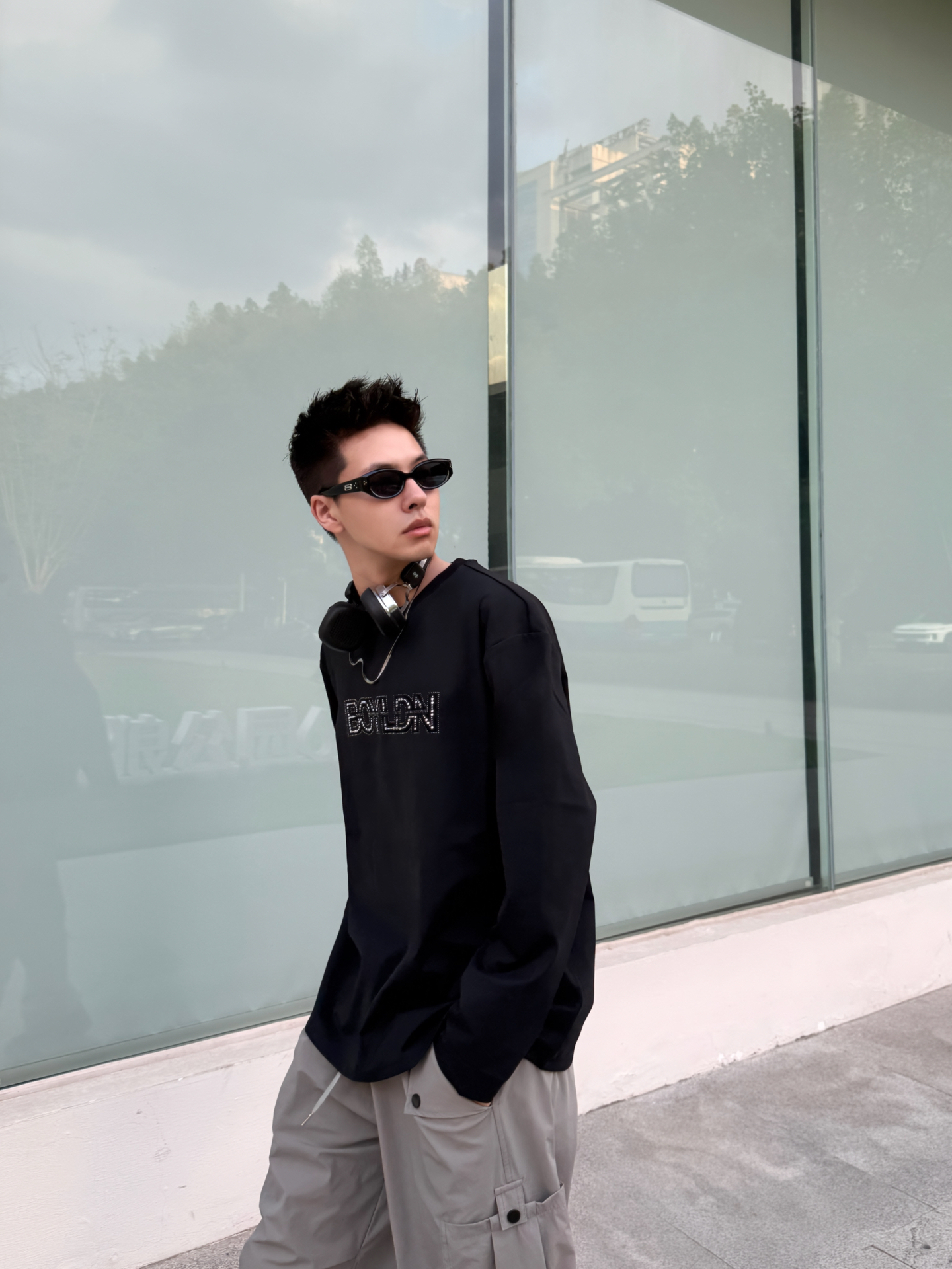 曜钻氛围感✨Boy London烫钻长袖T恤