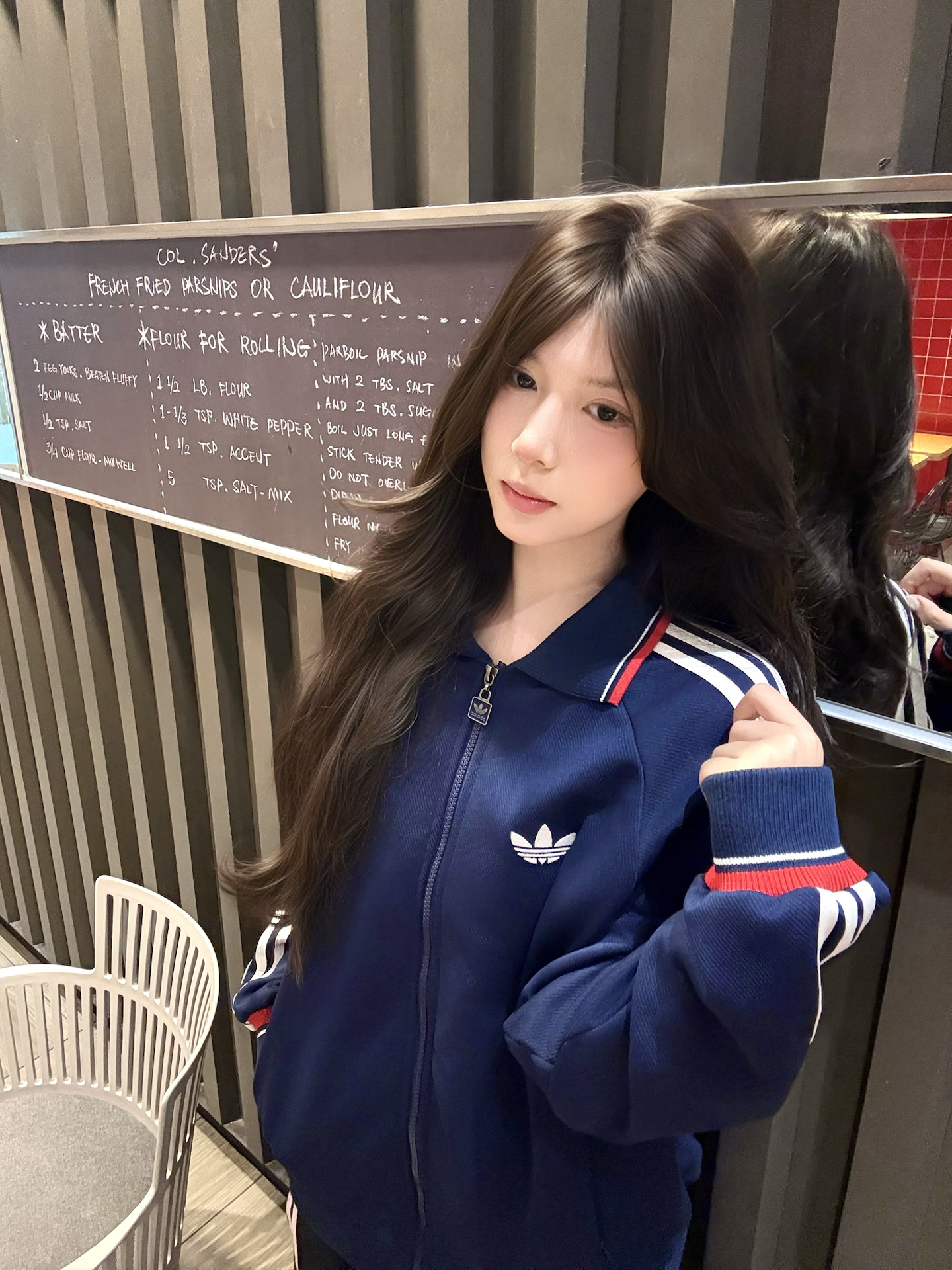 藏蓝复古运动外套，早八人开学穿搭刚需✨