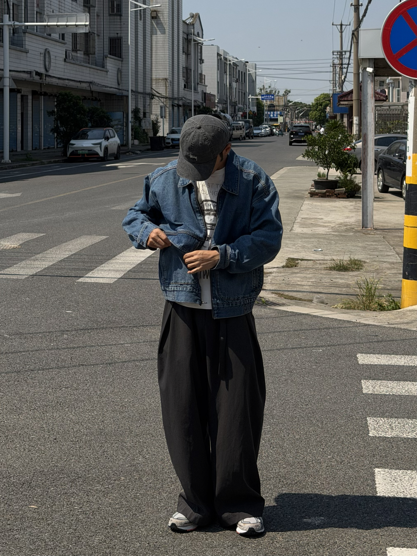 牛仔夹克这样搭|通勤也能很有型