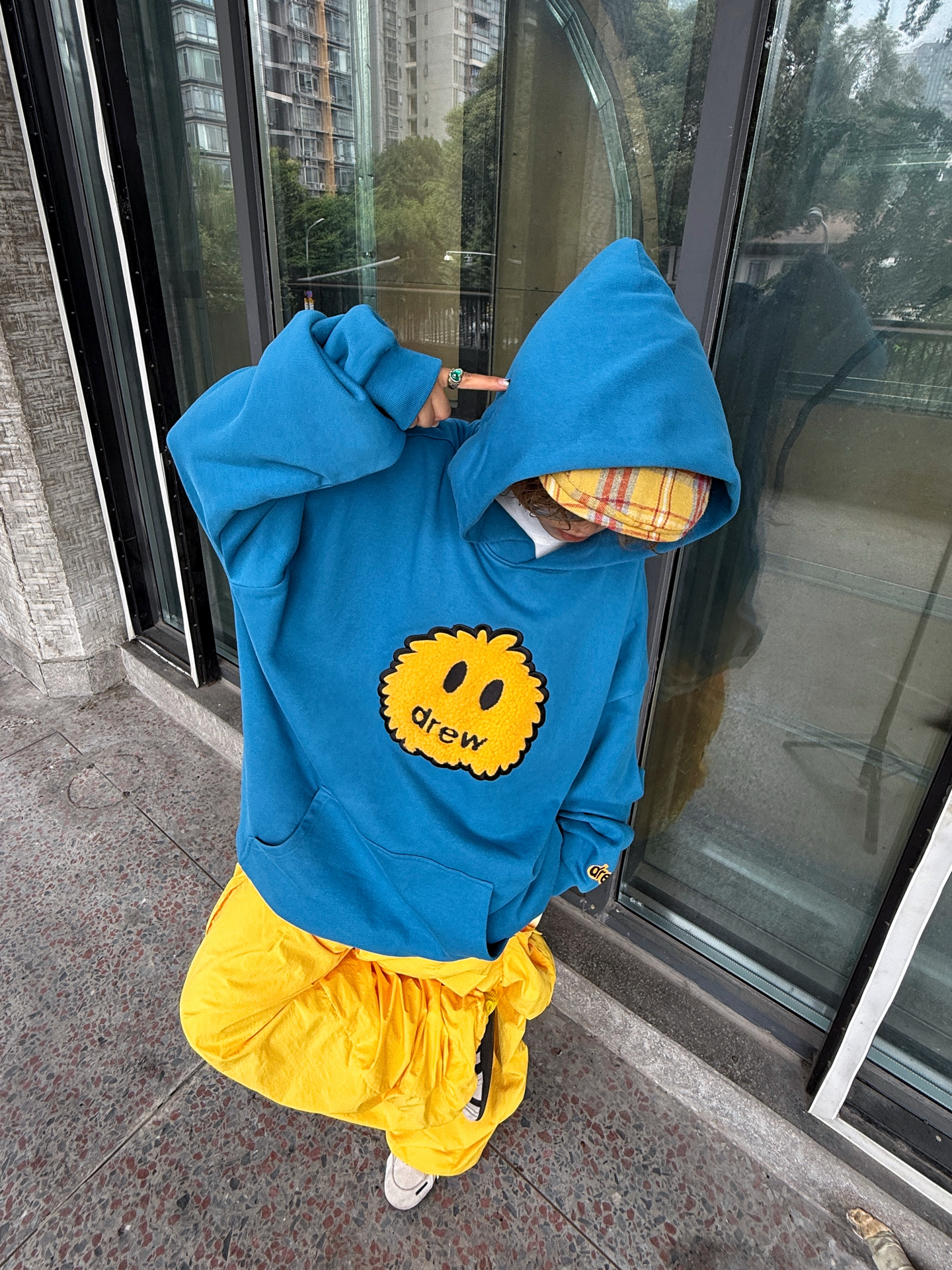 撞色还得看蓝黄💙💛drew卫衣先打个样!