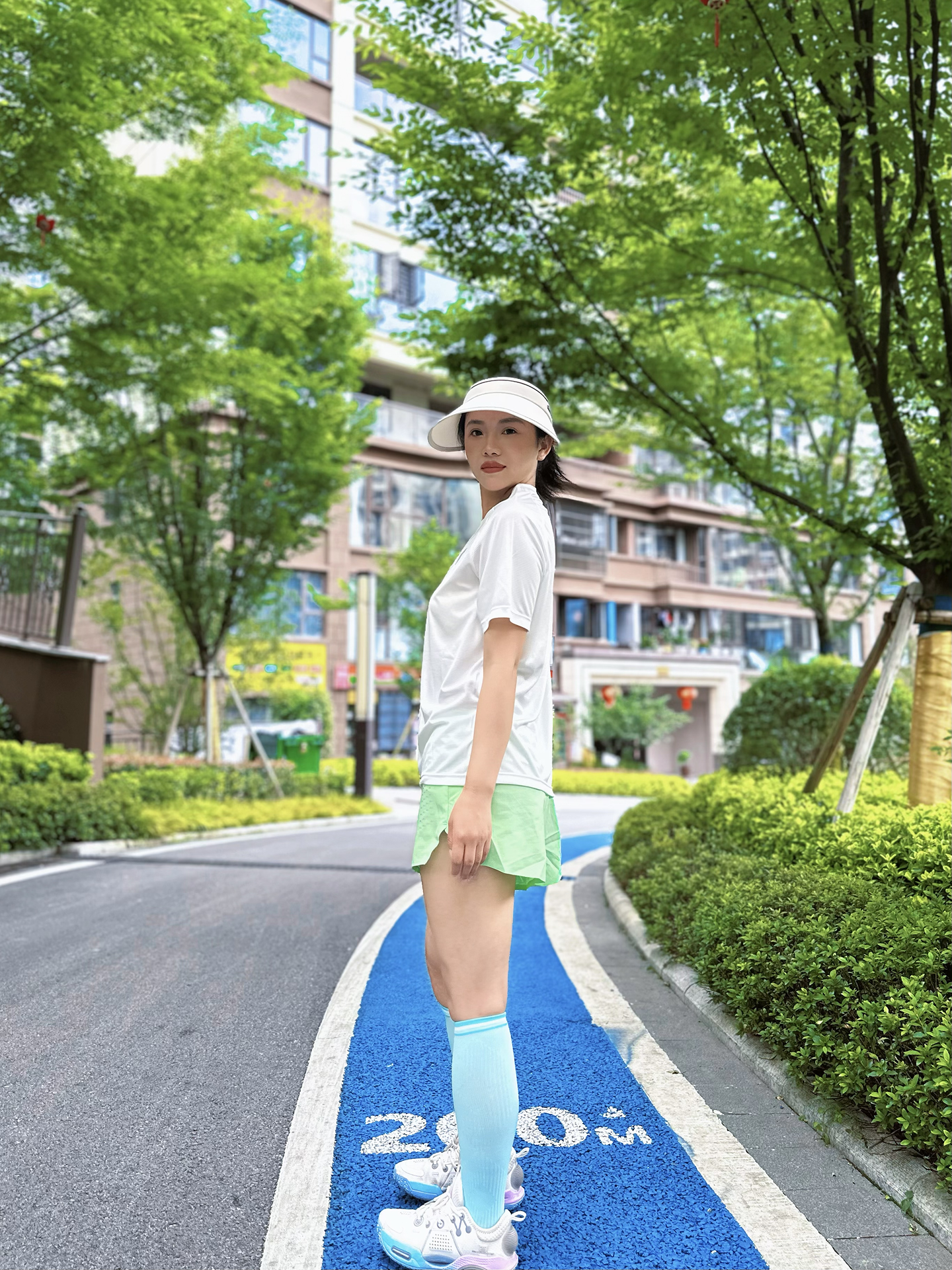 跑步党亲测！这套清爽运动套装太懂夏天了
