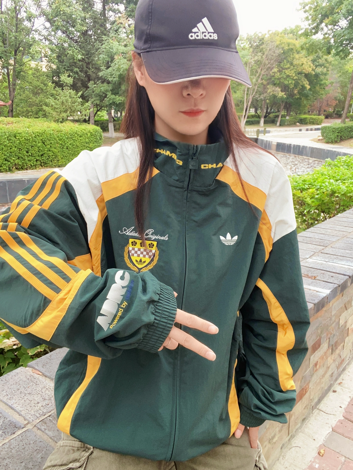 早秋穿这件出门 随手拍都是美式松弛感
