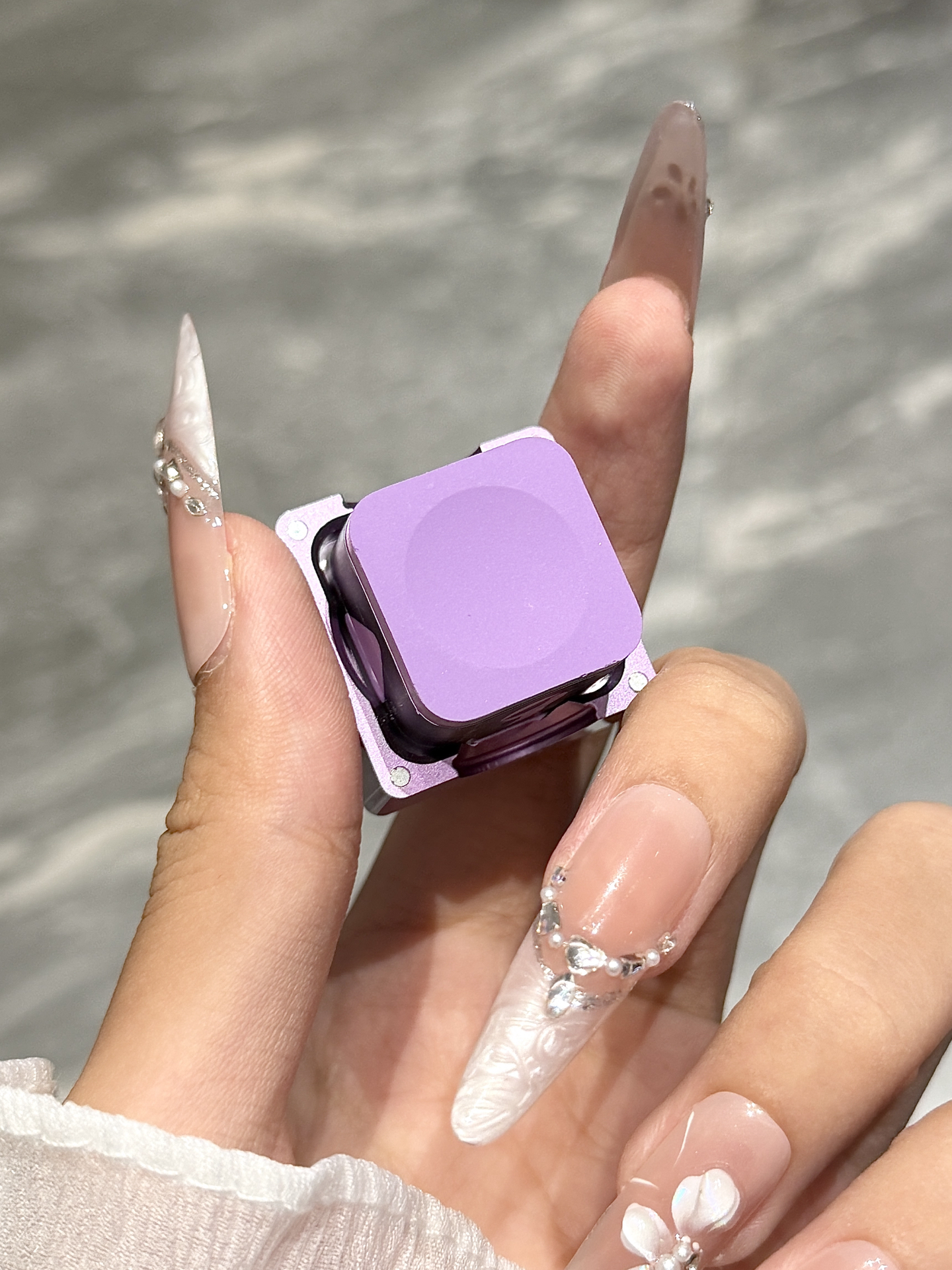 天呐..是mini了点但男孩纸是真喜欢