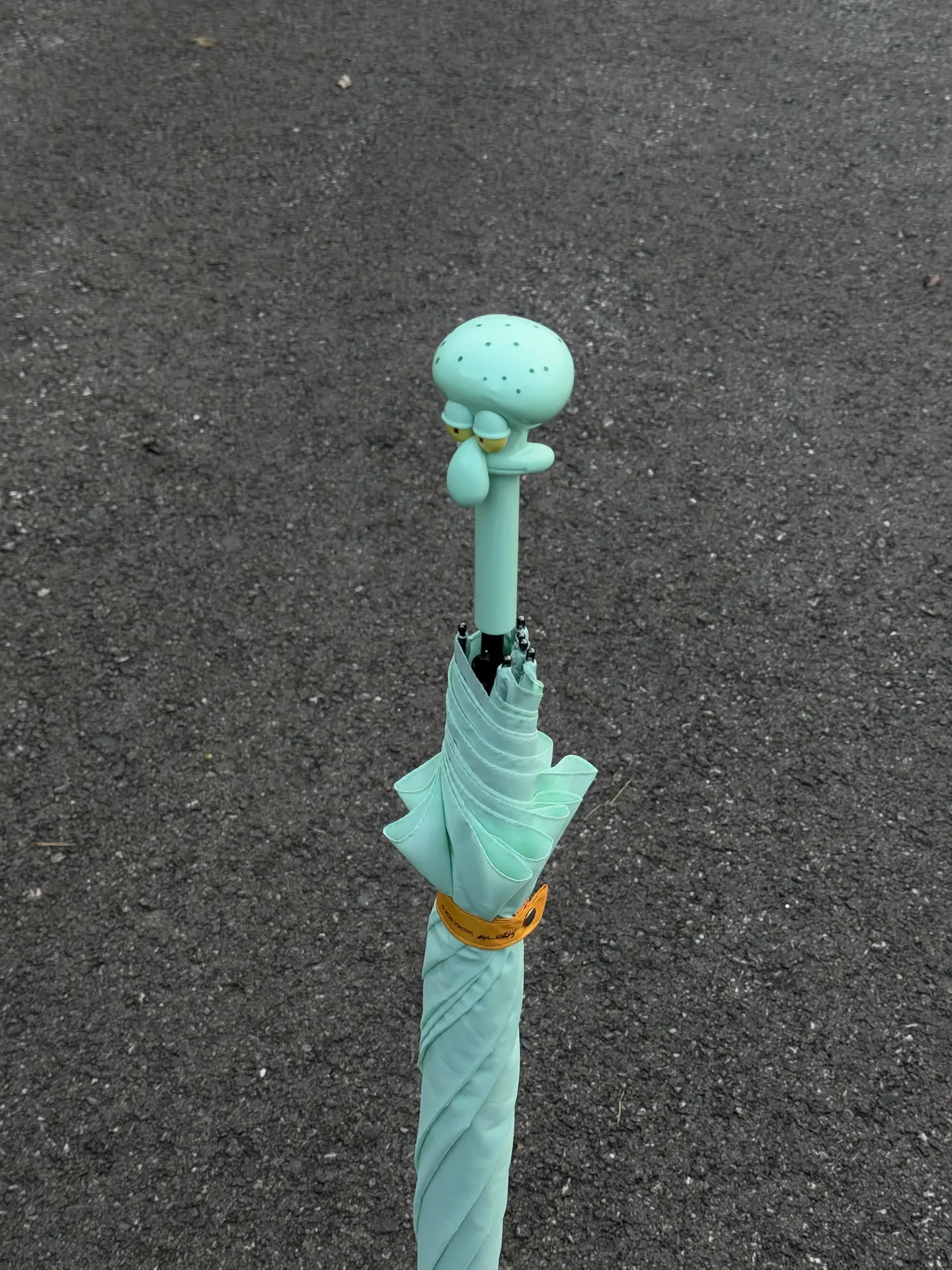 雨伞显眼包上线🟢章鱼哥厌世脸谁懂啊