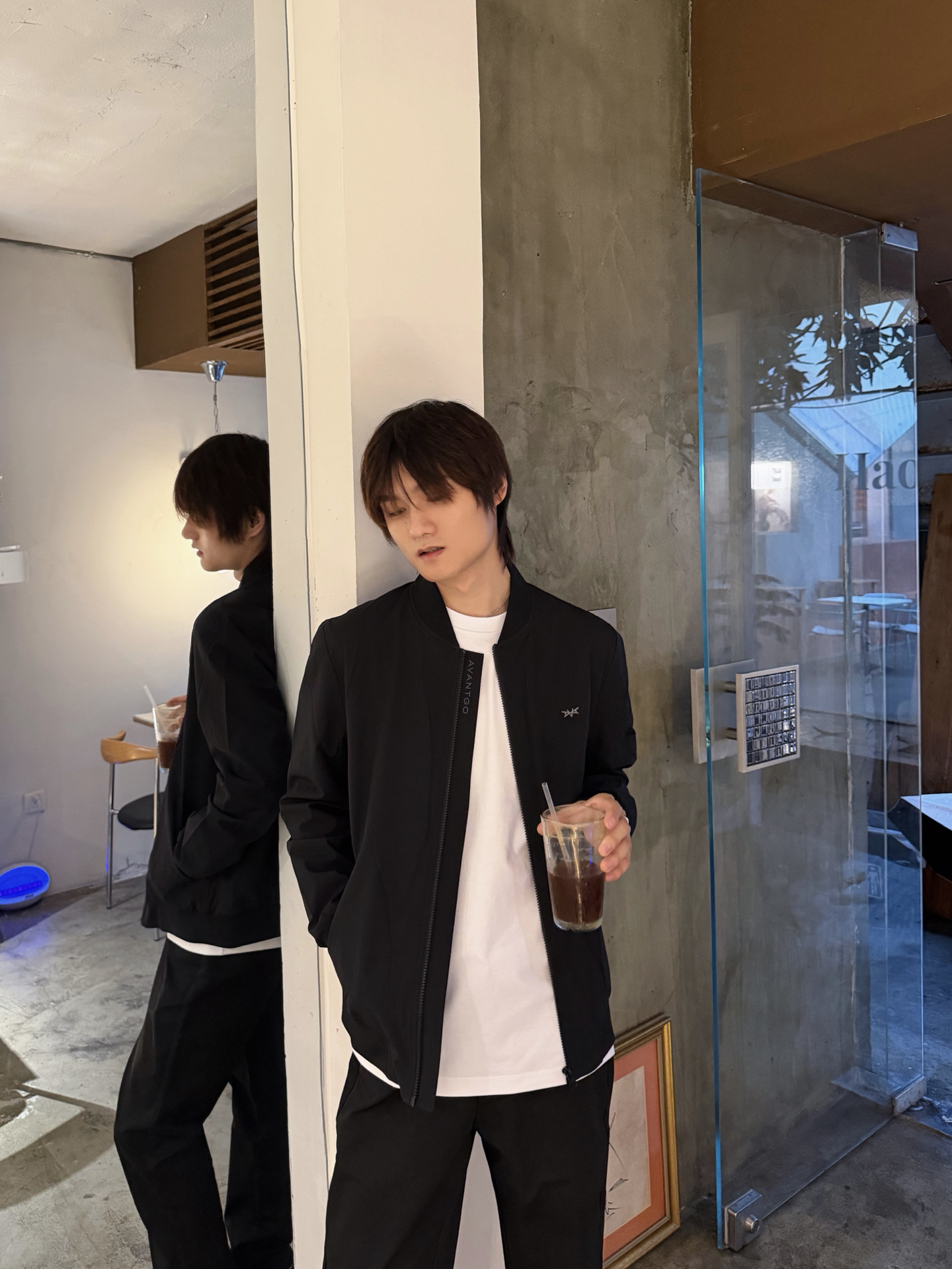 Cozy秋日|低饱和黑色系男生穿搭