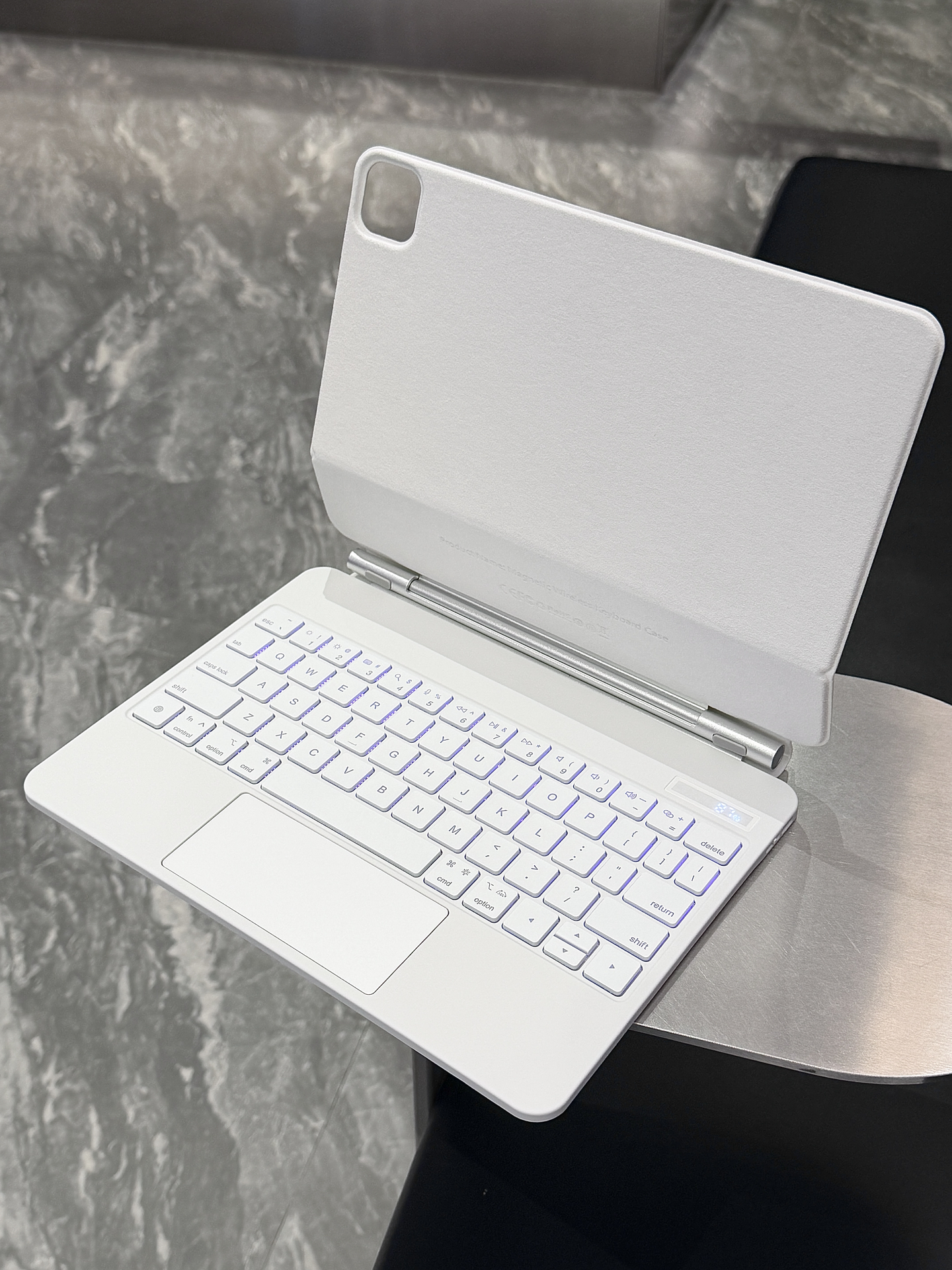 iPad秒变Macbook还得素妙控键盘呀😅