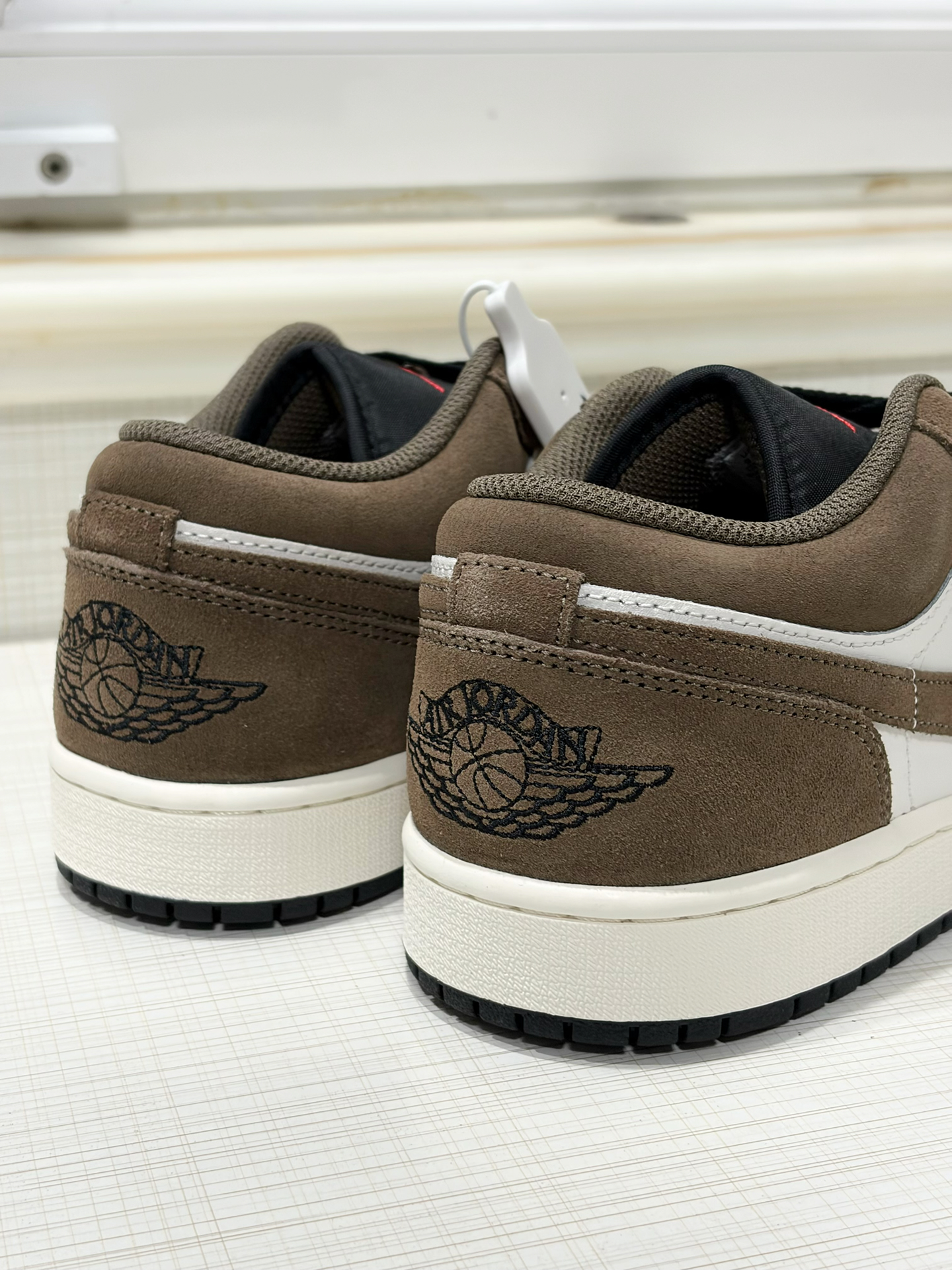 🍁秋冬如约而至 AJ1 Low白棕摩卡