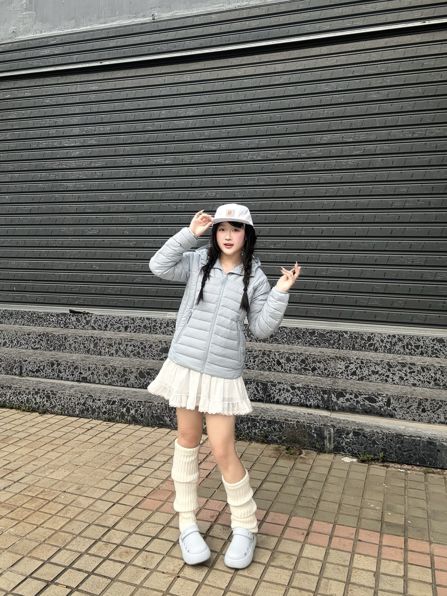 奶呼呼的浅蓝色羽绒服💙