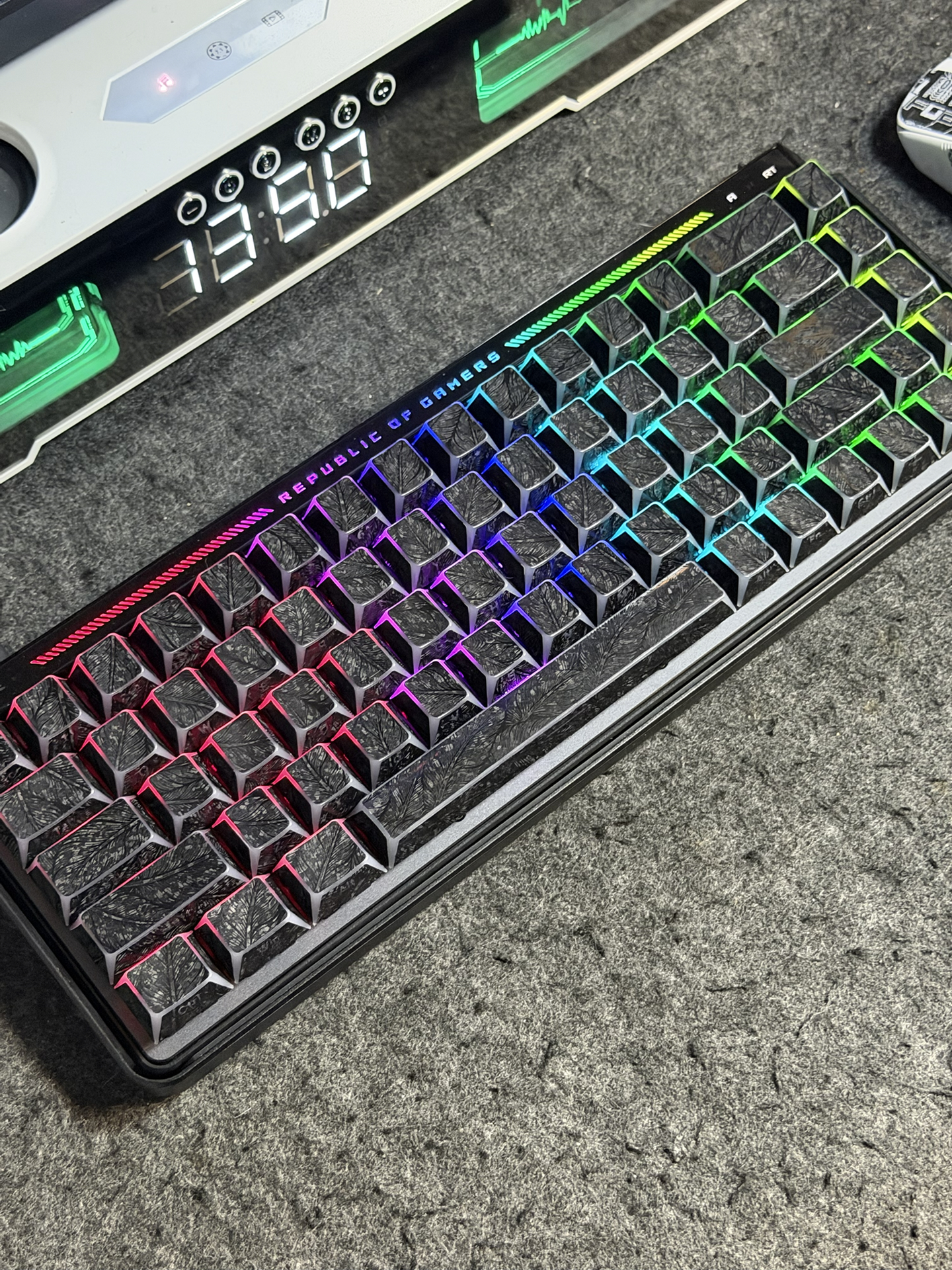 ROG键盘+鼠标🖱️桌面颜值究竟有多抗打❓