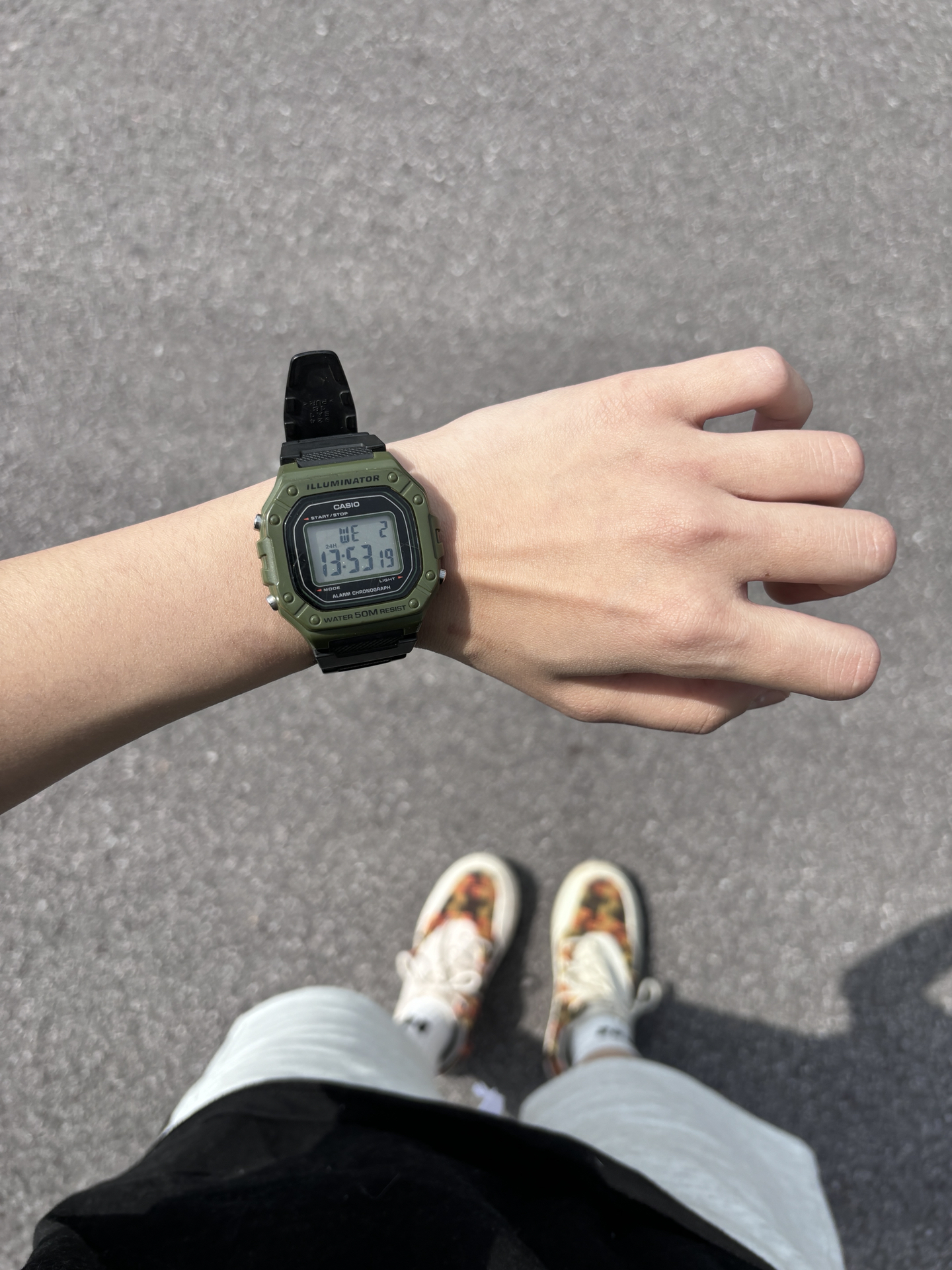 你告诉我这是卡西欧…?