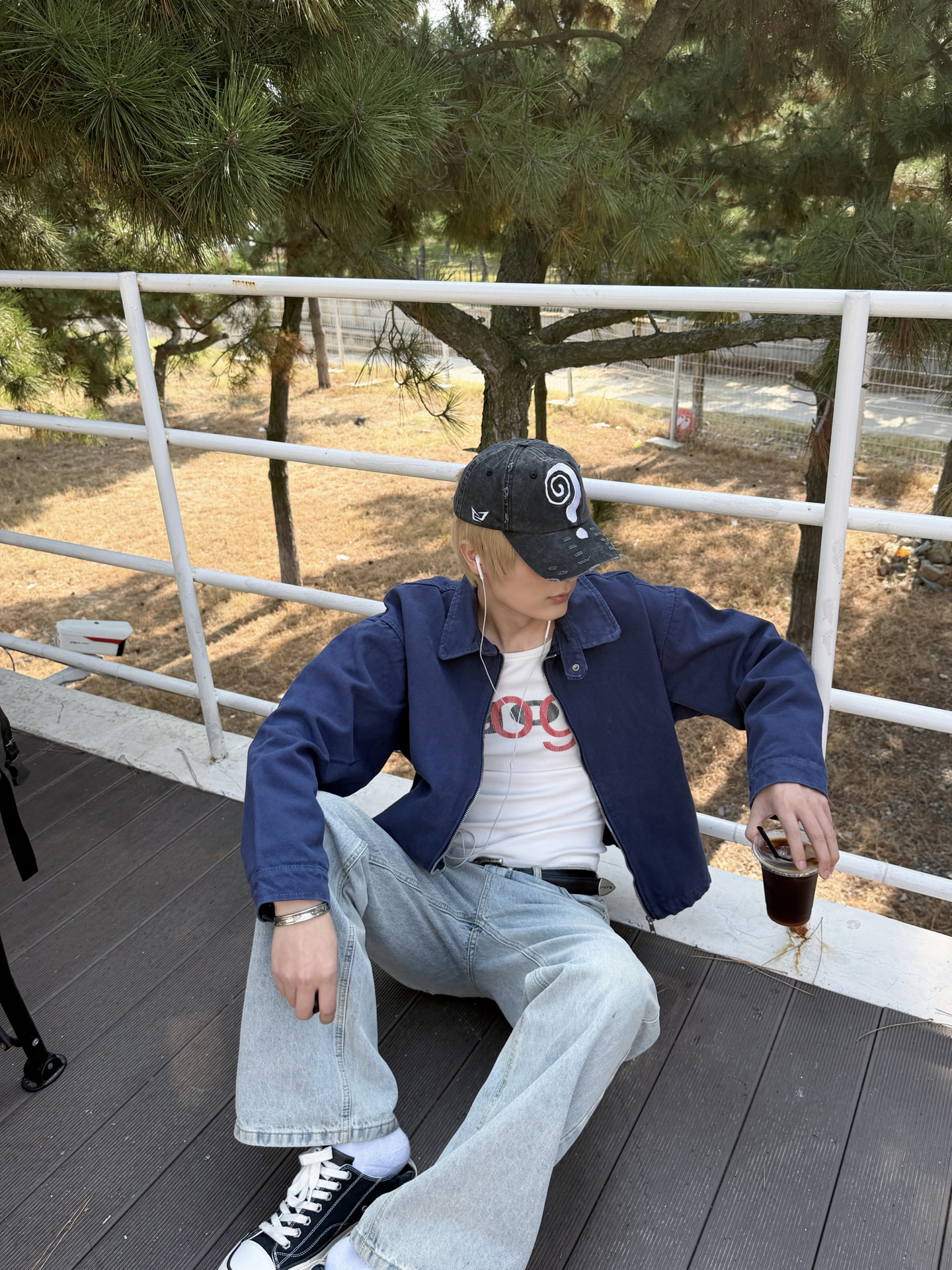 穿出我的风度|校园门口海边的松弛感