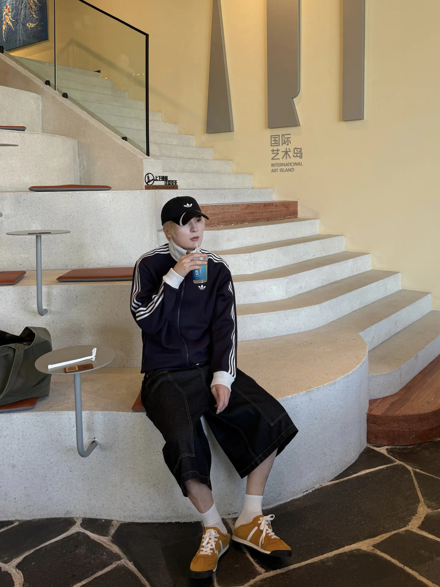 新派学院课代表|复古运动风拿捏住