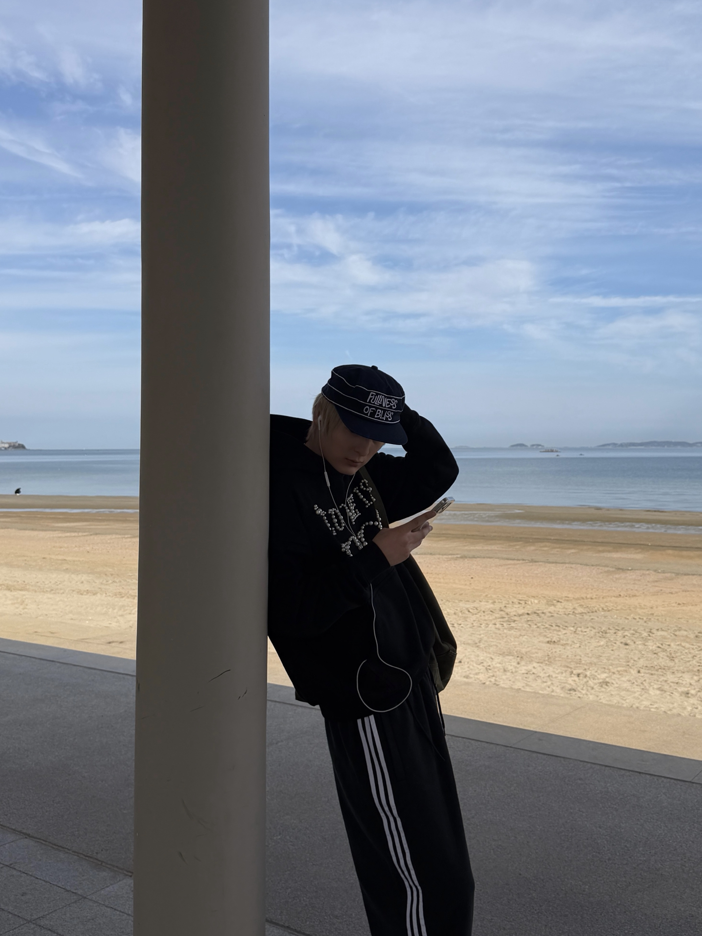 穿出我的风度|海边一套舒服的黑系休闲穿搭🌊