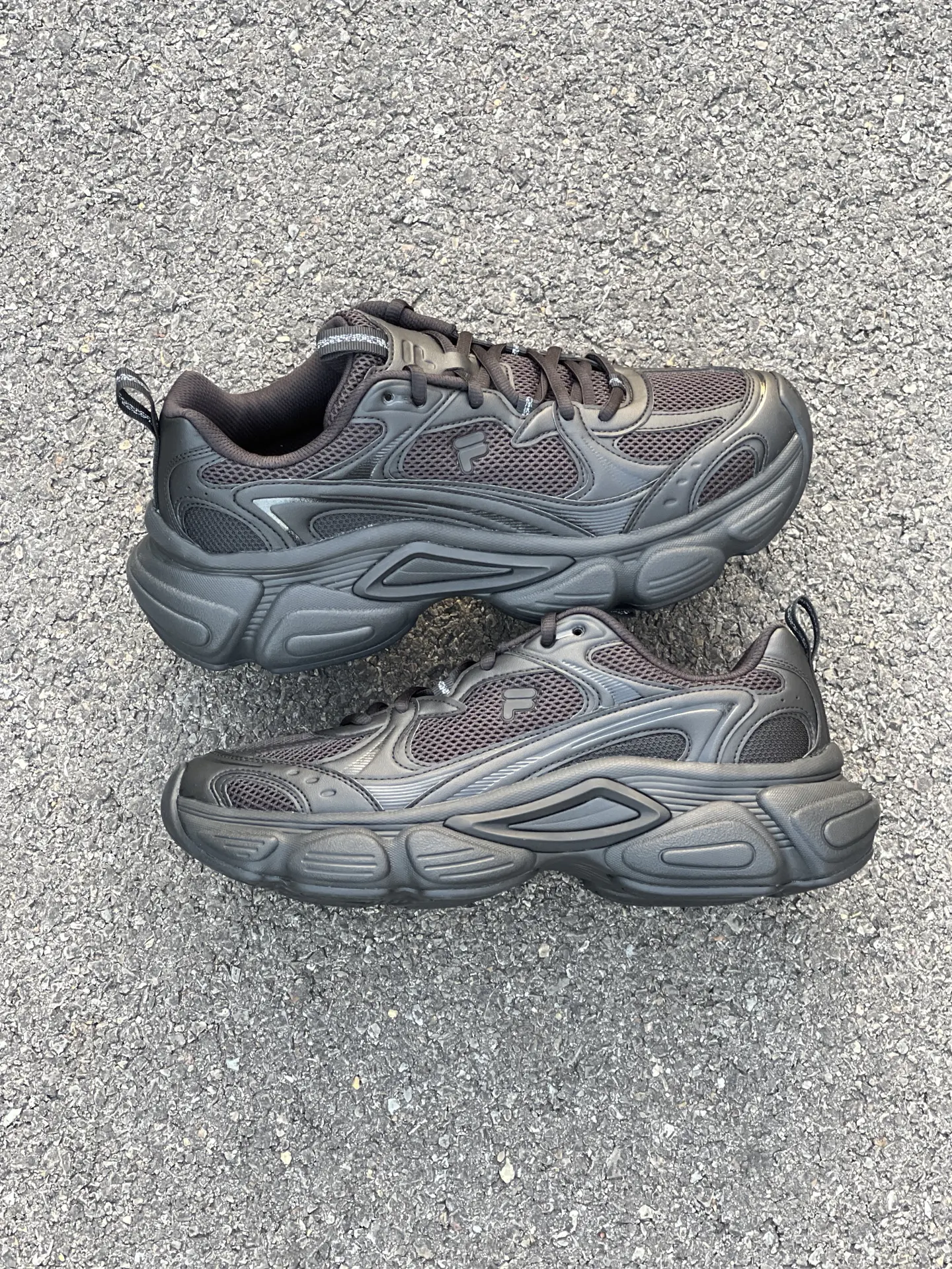 FILA FUSION你小汁这双黑武士银月鞋帅到我心坎上啦❗️