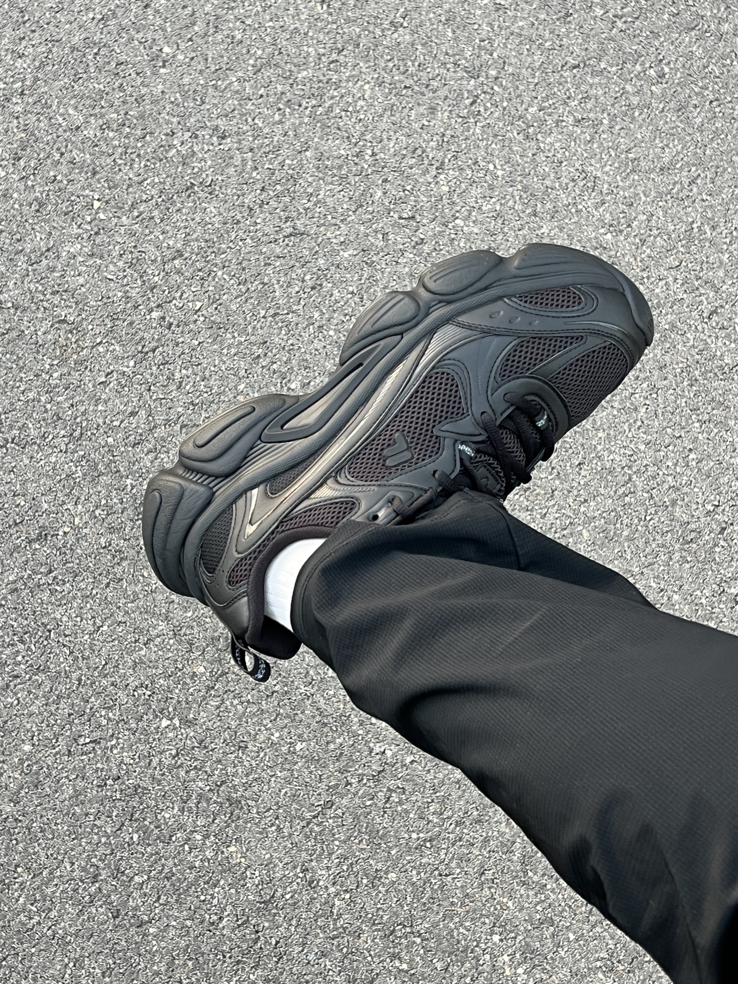 FILA FUSION你小汁这双黑武士银月鞋帅到我心坎上啦❗️
