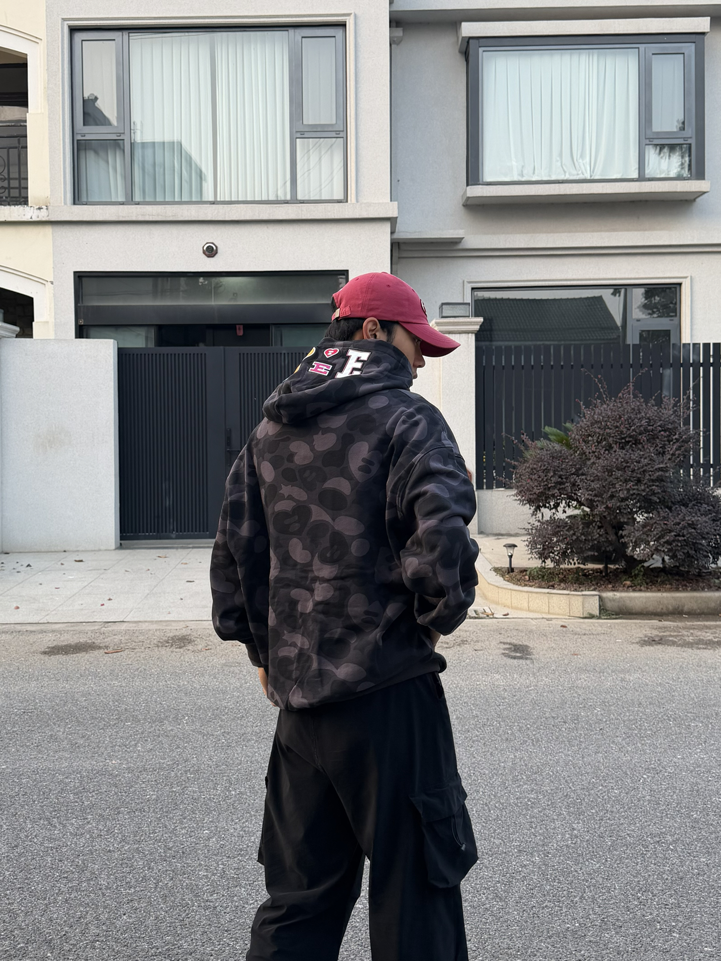 黑迷彩APEE卫衣穿搭|美式街头感拉满🖤