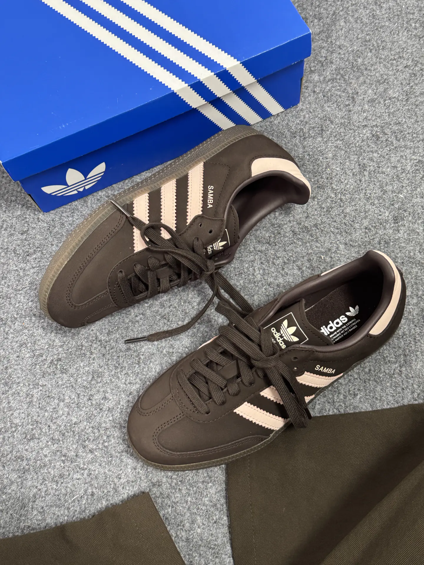 宋雨琦同款~秋天棕粉adidas德训鞋上场啦🍂