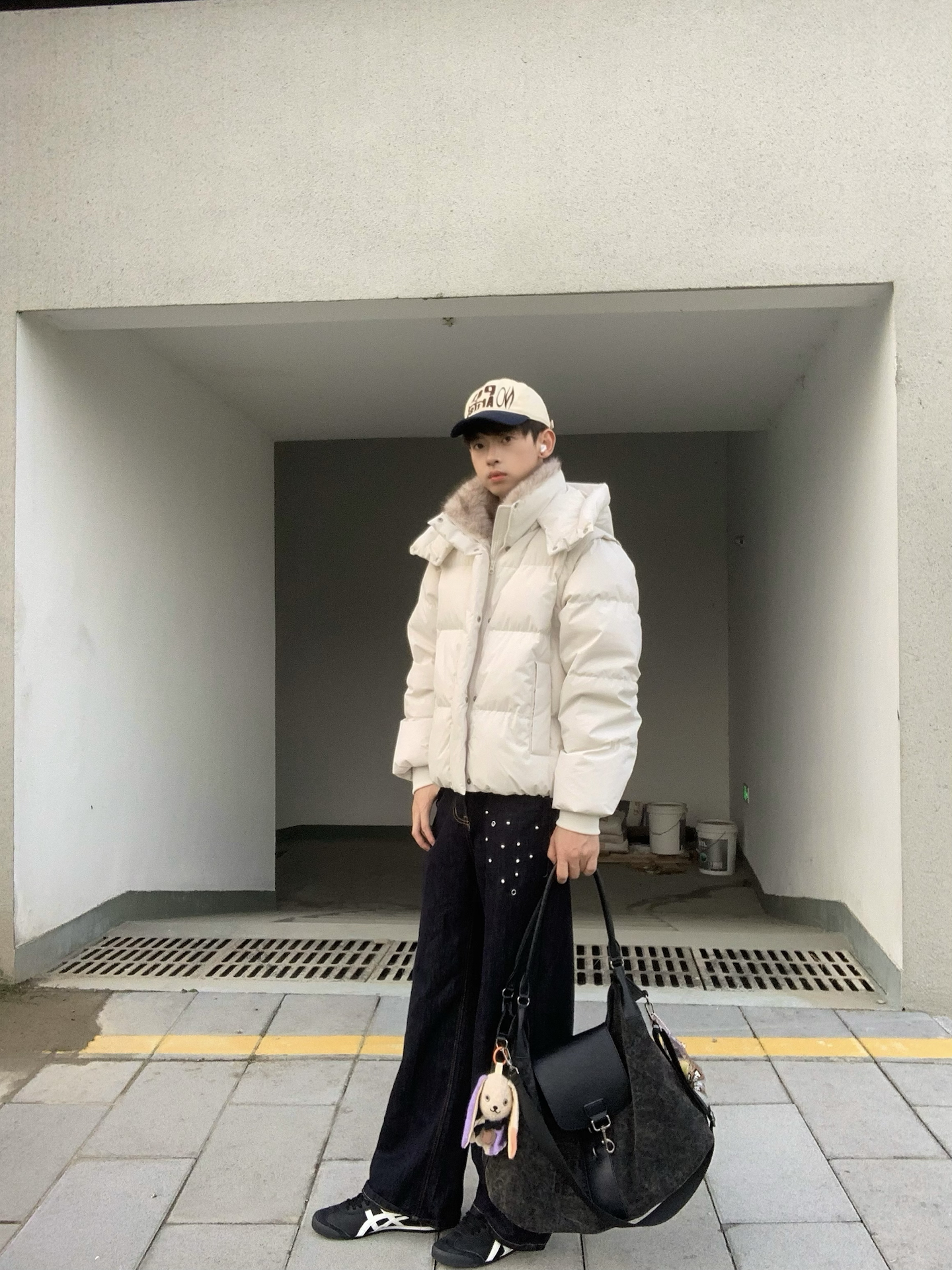 ❄️ 降温怎么穿?这件毛领羽绒服把氛围感拉满