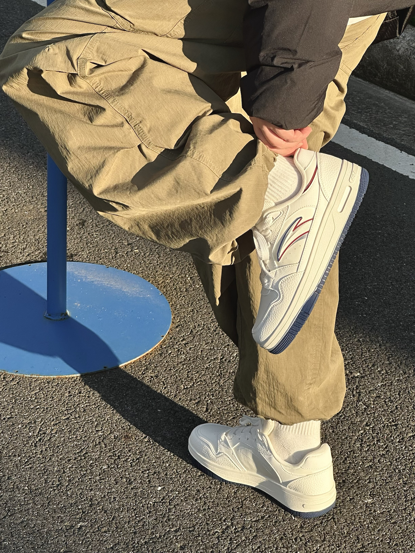 🖤羽绒服+👟小白鞋=冬日氛围感outfit