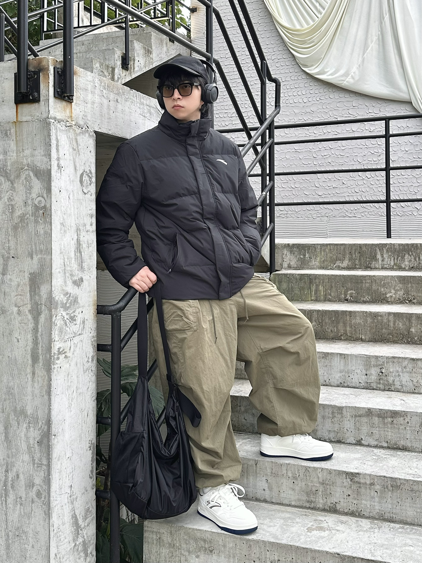 🖤羽绒服+👟小白鞋=冬日氛围感outfit