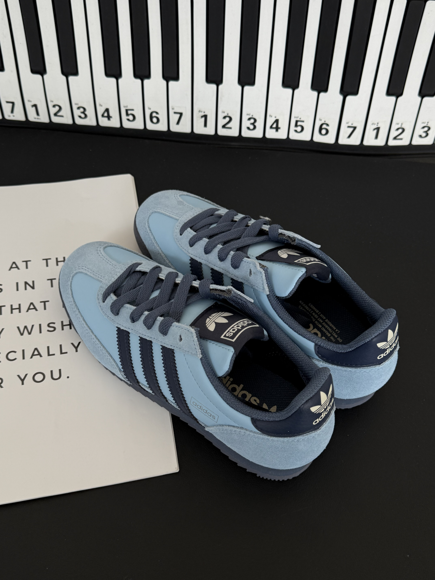 宝藏复古鞋|adidasR71雾霾蓝德训鞋✌🏻