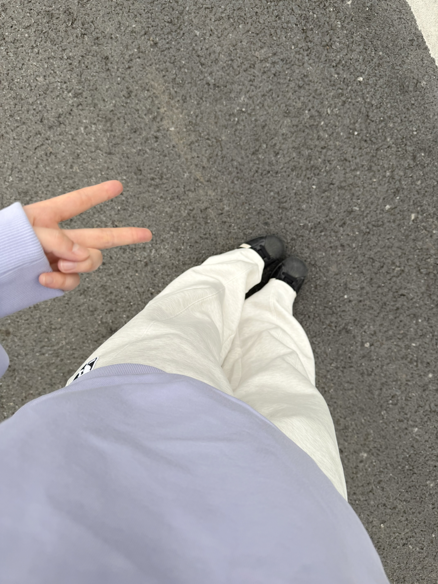 初秋City walk~这一套NBA联名款好清爽💜