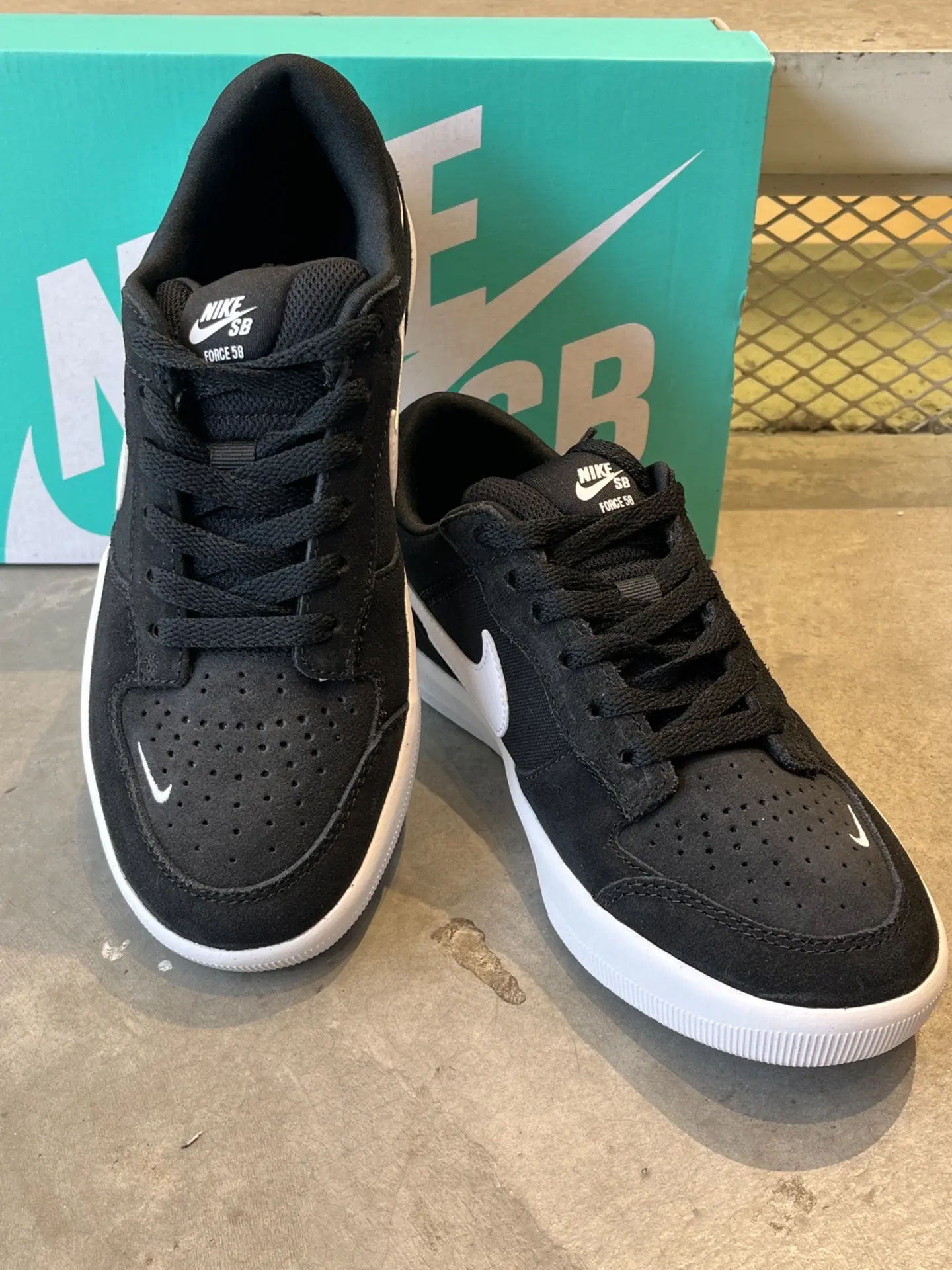 🖤🤍黑白主题Nike SB Force 58