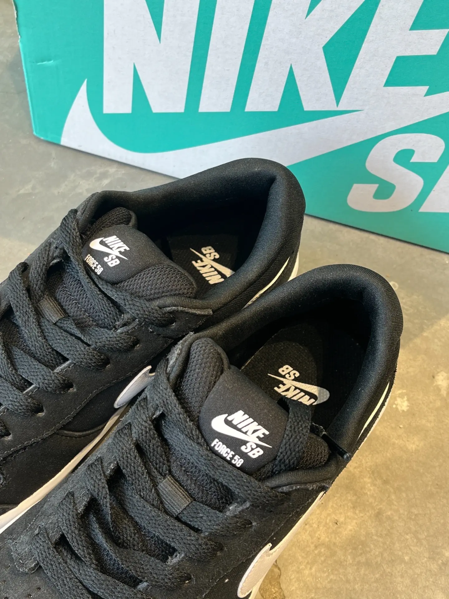 🖤🤍黑白主题Nike SB Force 58