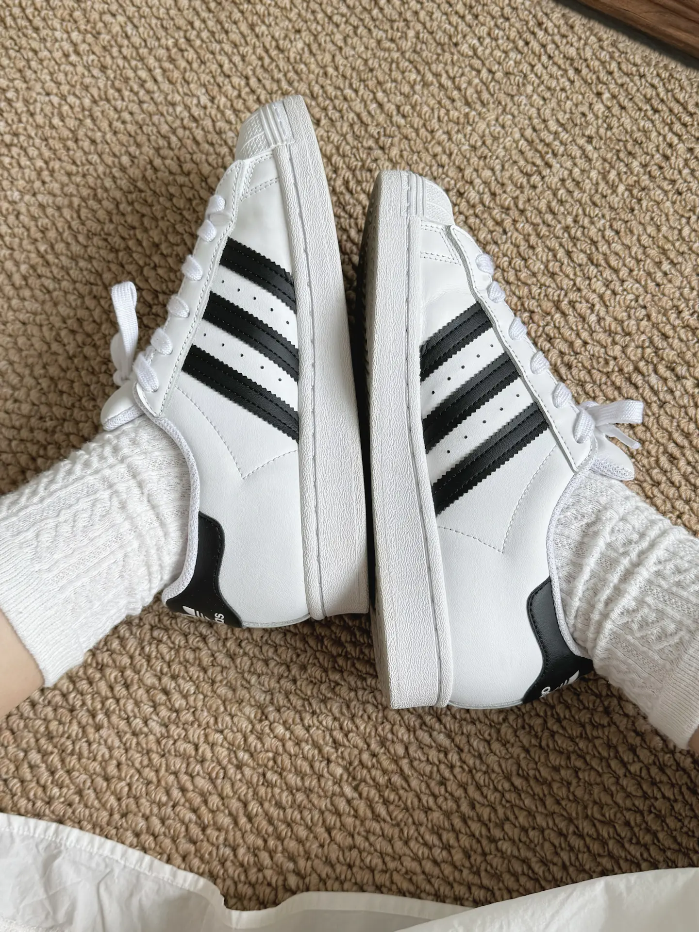 Adidas |贝壳鞋是我入手的第一双小白鞋
