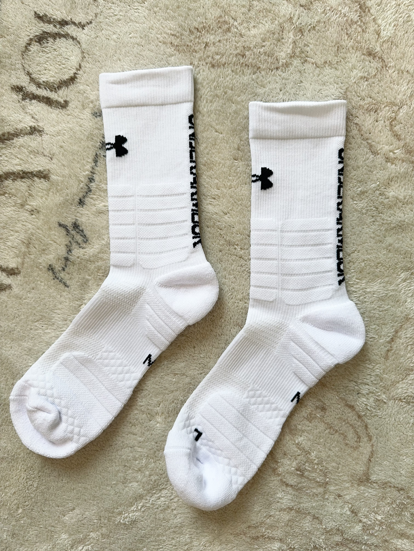 四季都好搭的运动风袜子🧦