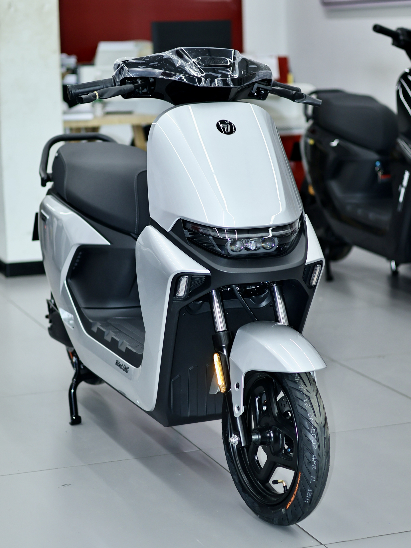 性能猛兽⁉️M85C真的帅💥