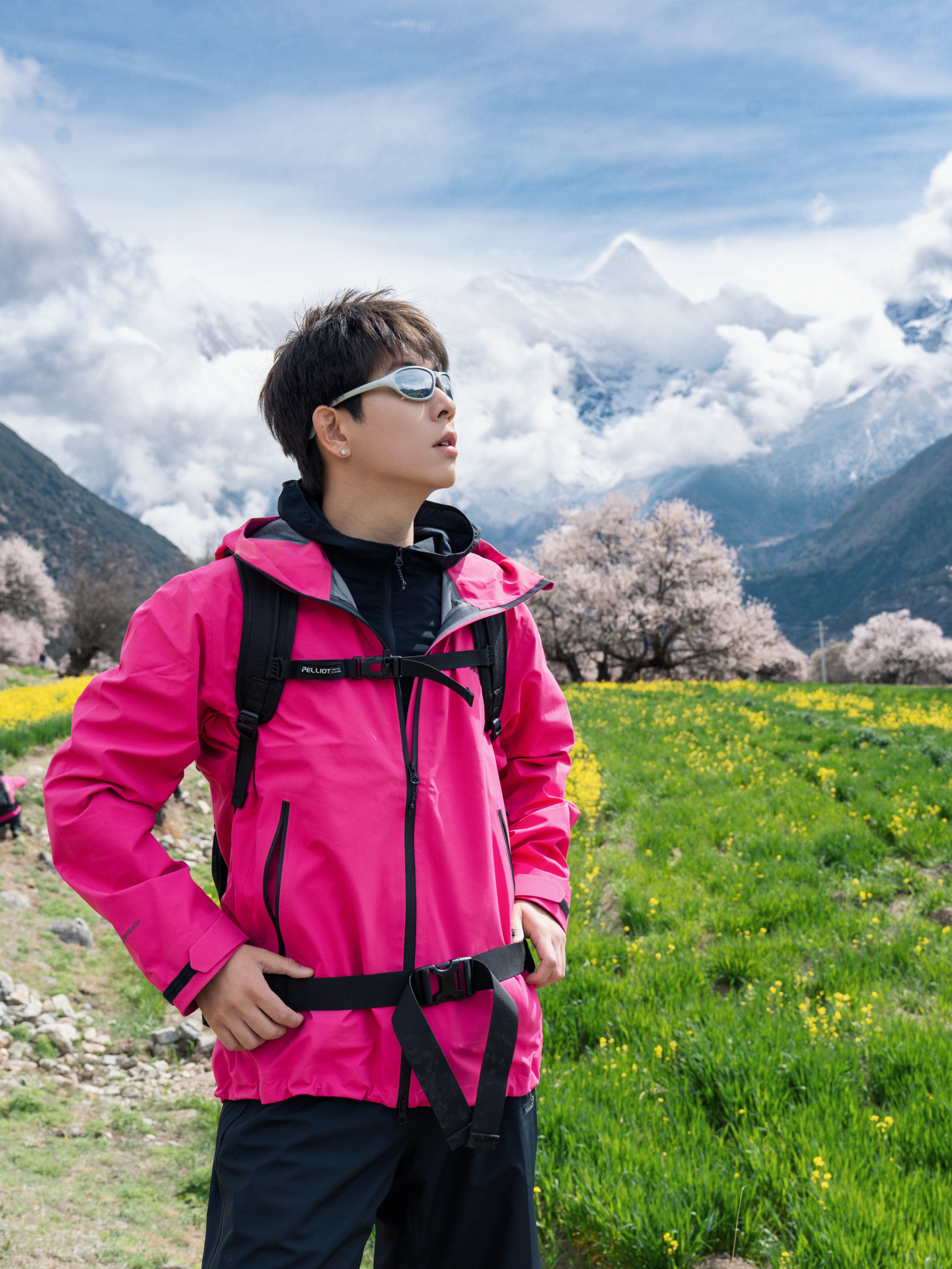 百搭不腻的赏花look | 赴春约 走花路