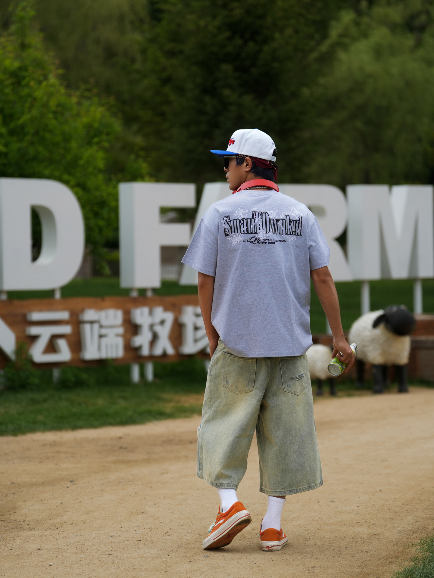 浅色清爽hiphop风