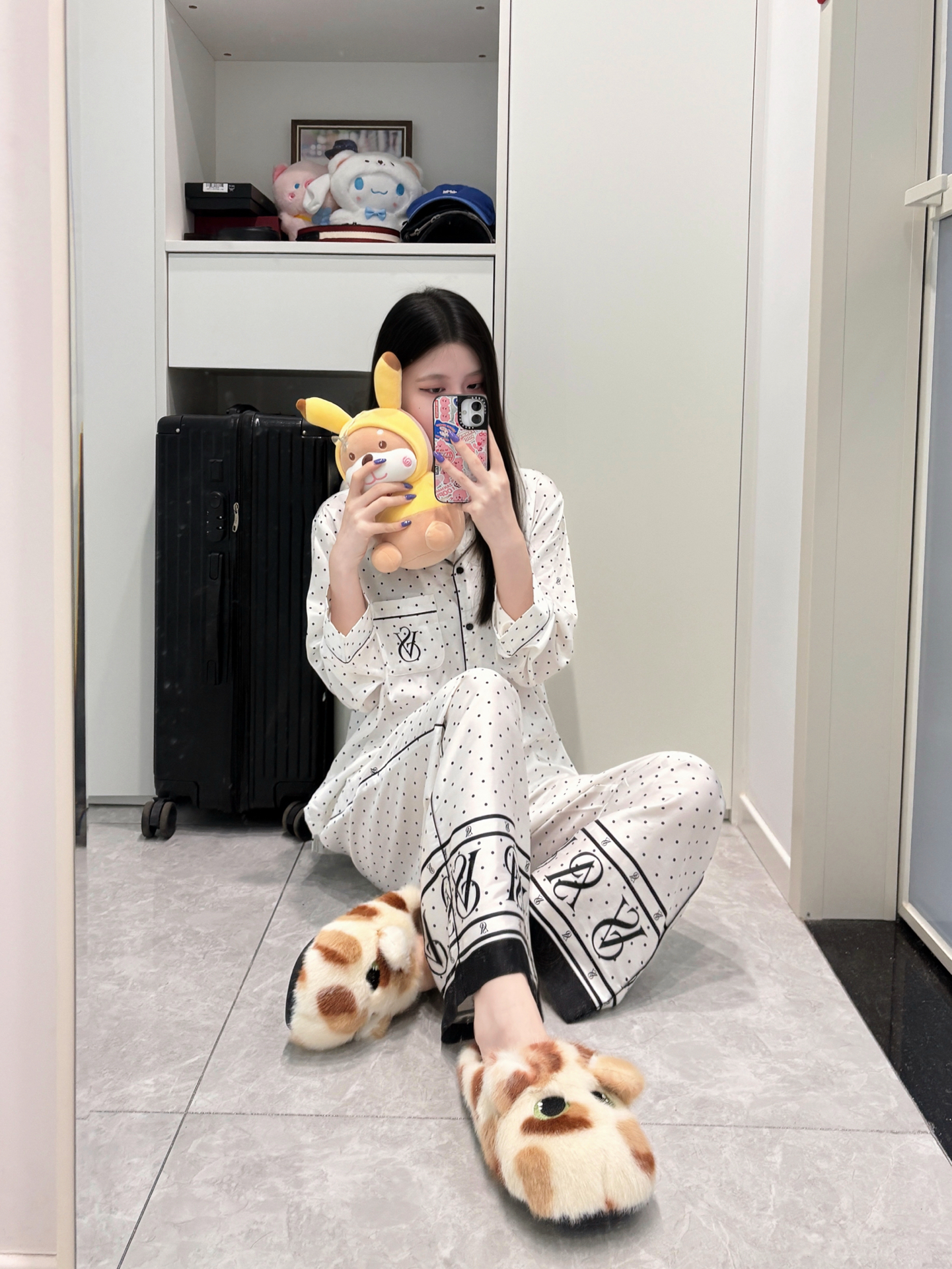 🐱糟糕!露出猫脚了ฅ^•ﻌ•^ฅ