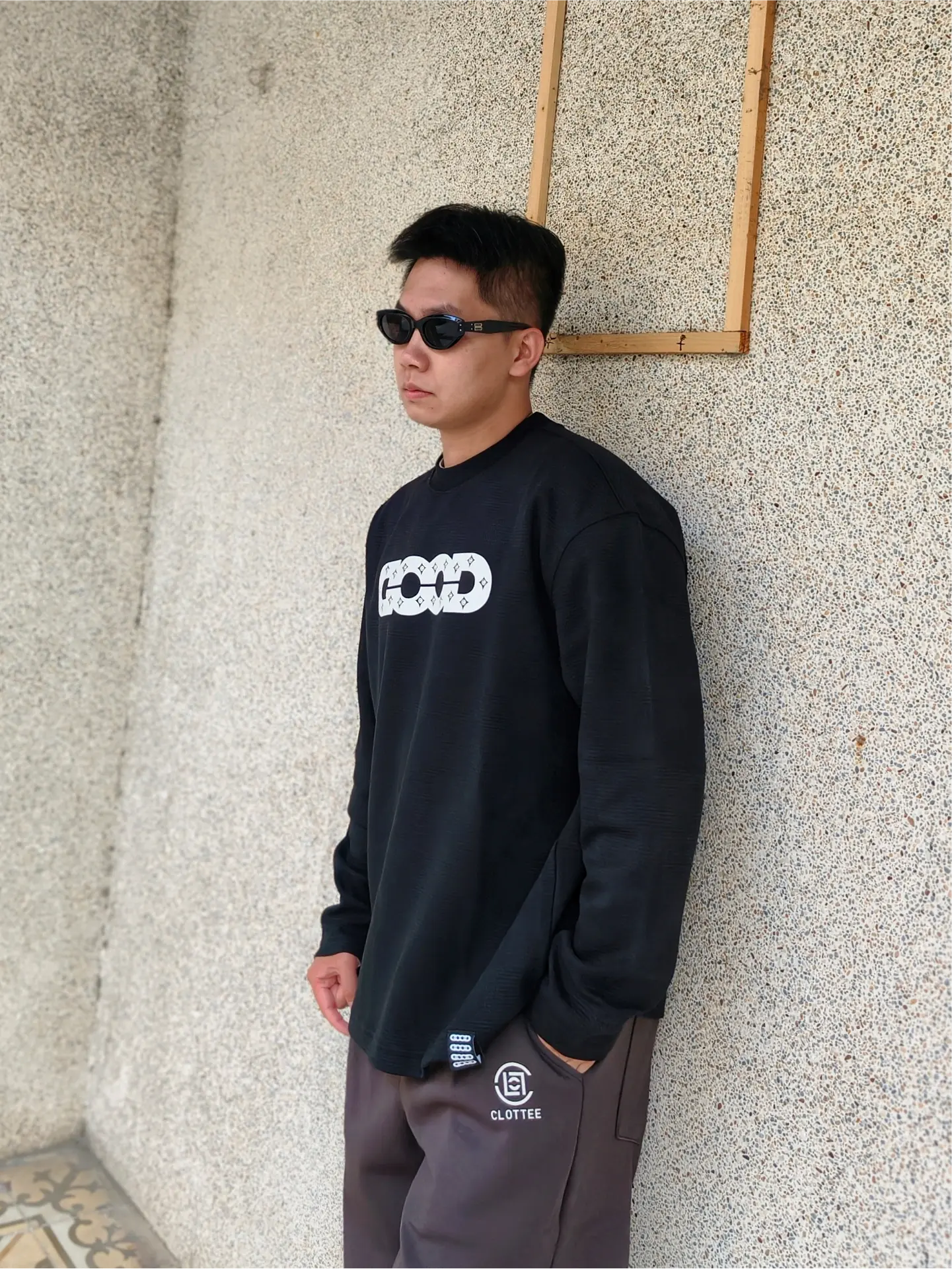 秋日潮搭|这件 GOOD 长袖卫衣太对味