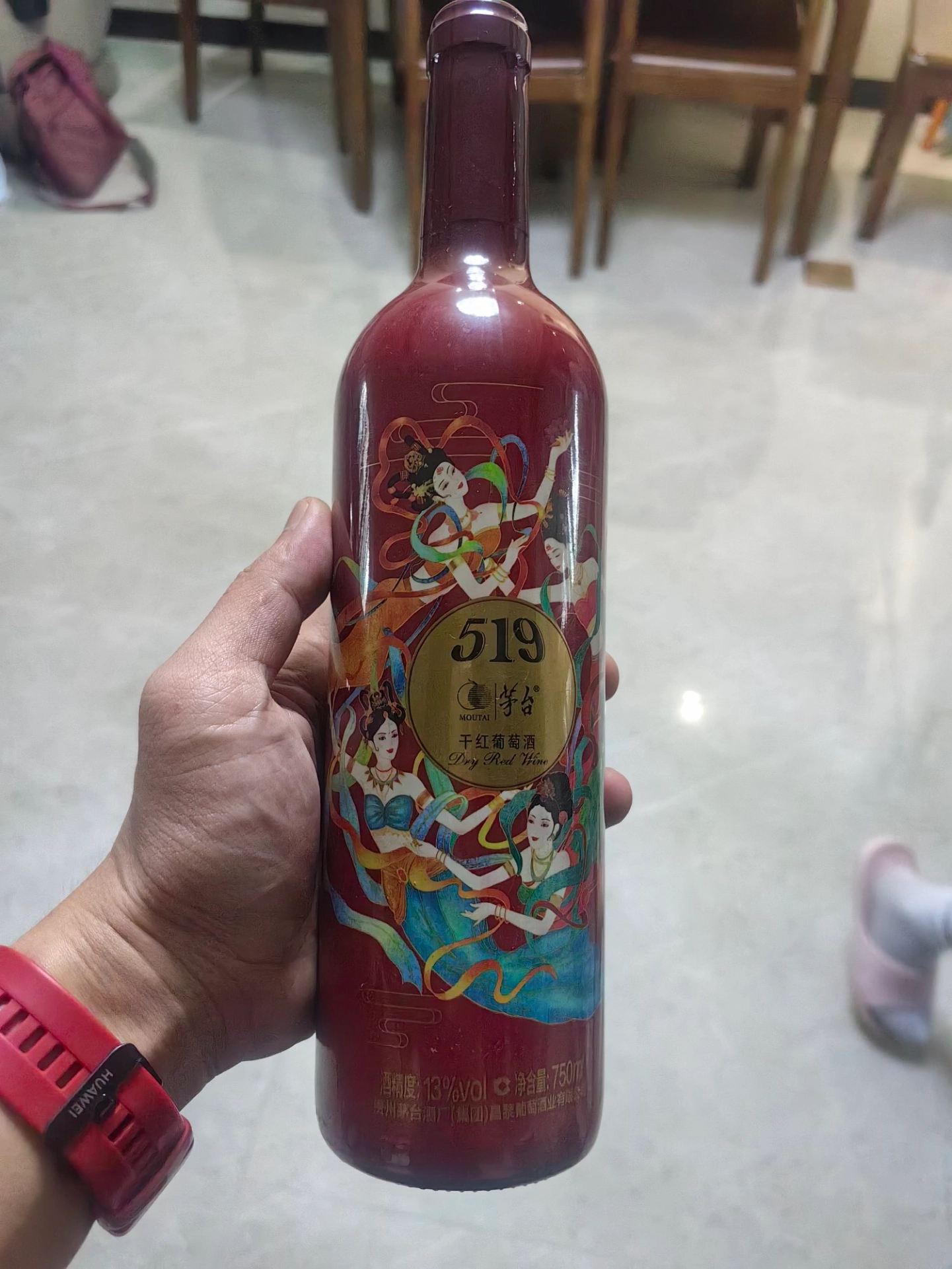就才收到，还没打开，看着大品牌再差也不会