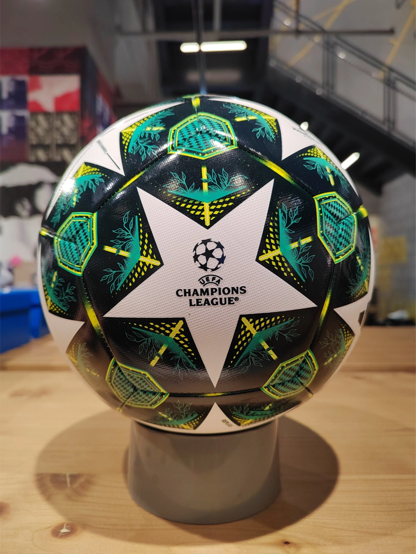 给大家推荐高颜值足球⚽️