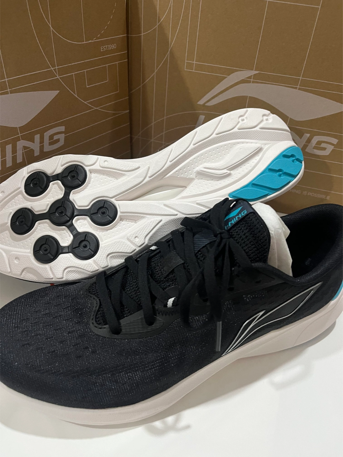 百元跑鞋，运动超值之选👟