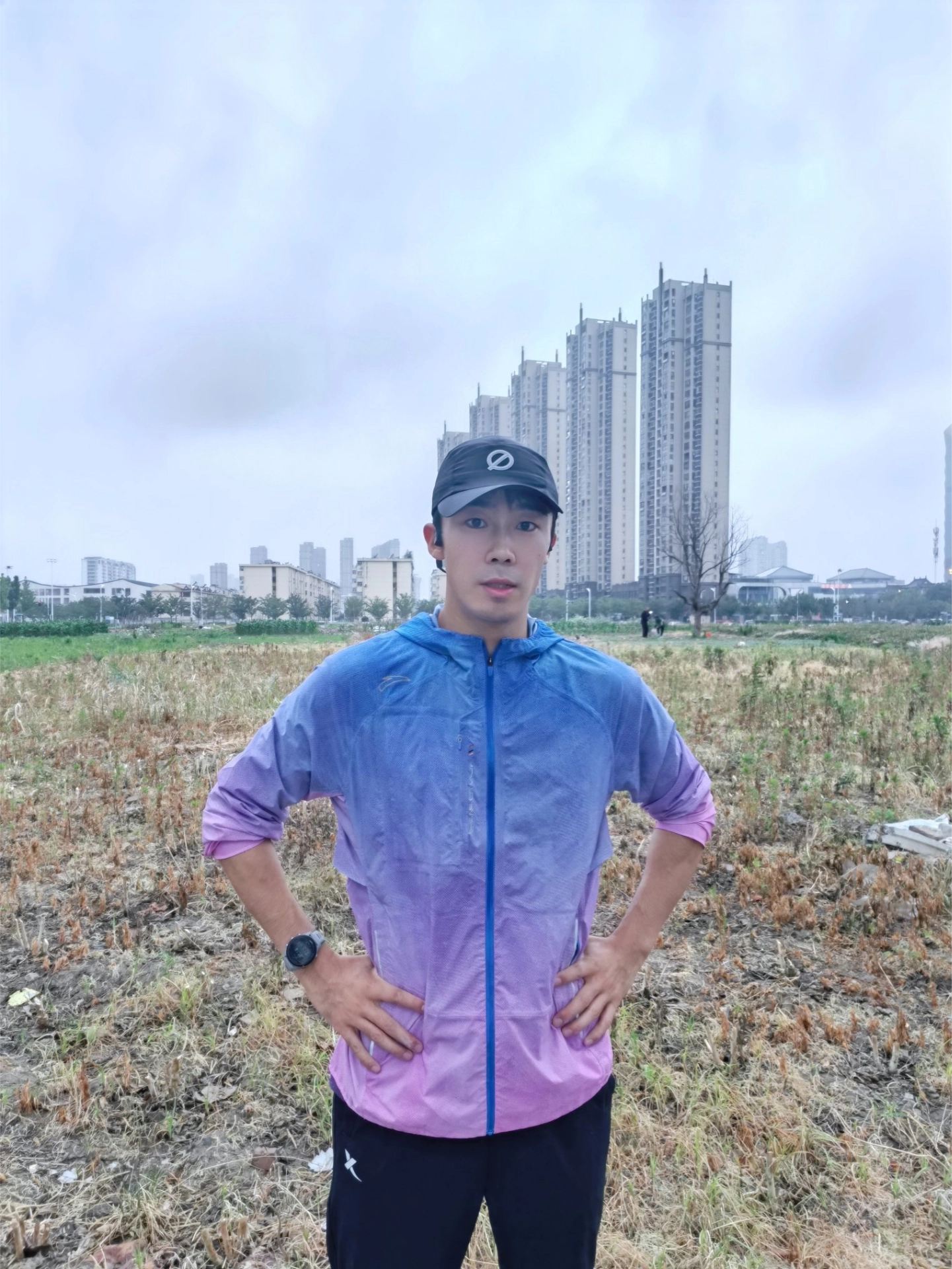 阴雨天跑步穿这外套泰裤辣🥳