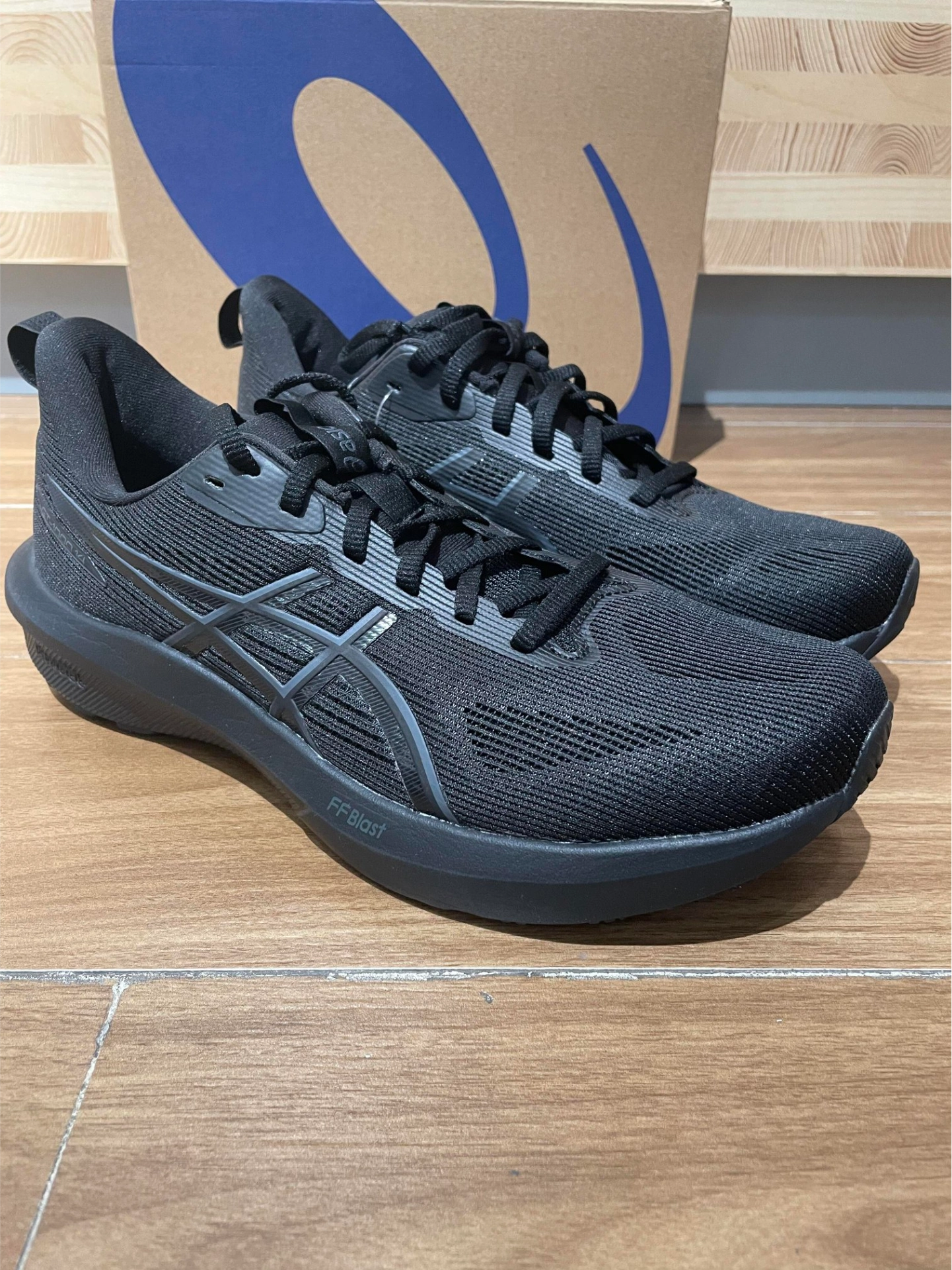通勤慢跑都适配的黑武士跑鞋👟