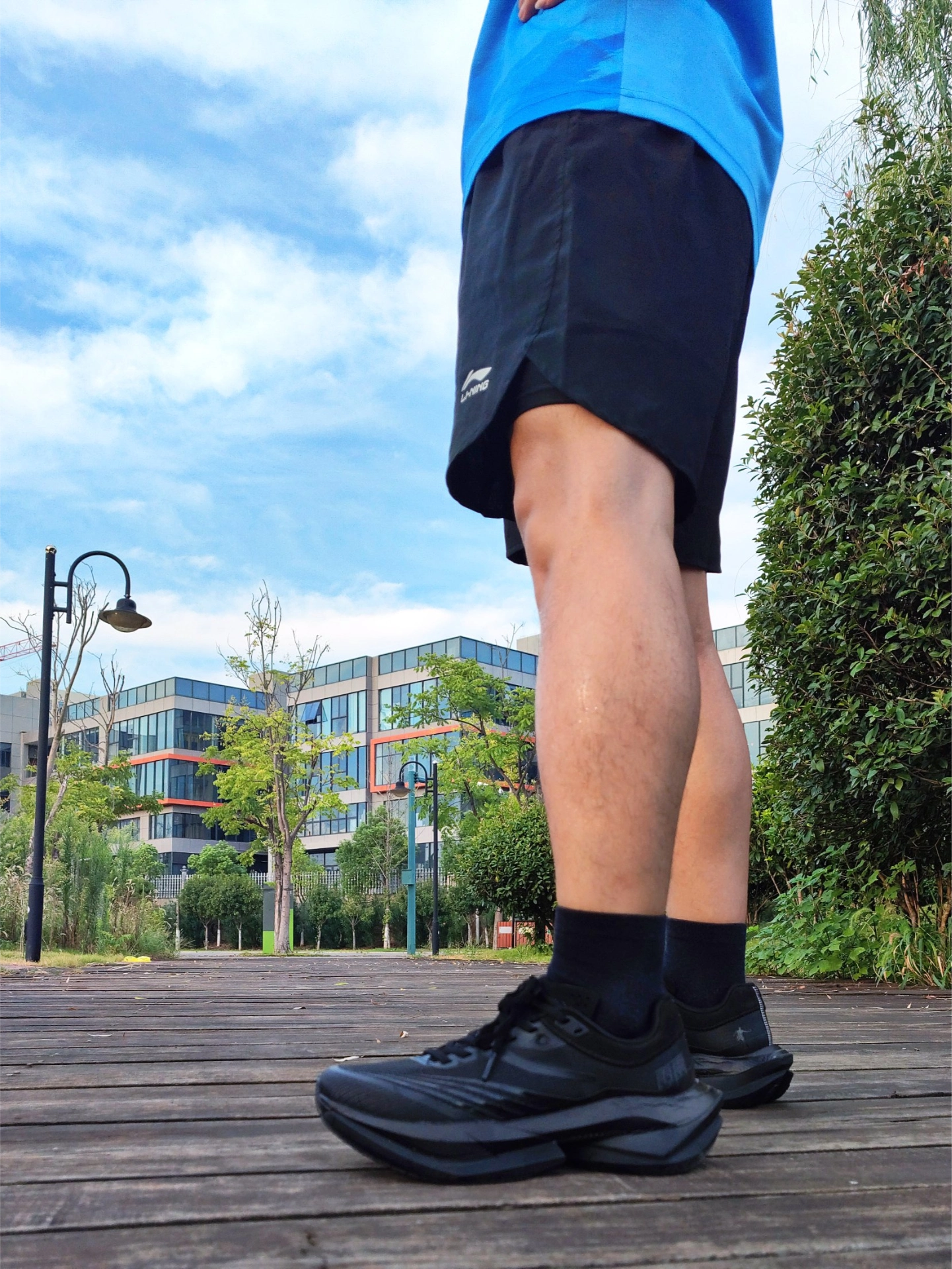 ✅李宁667｜速干假两件 运动显瘦神器