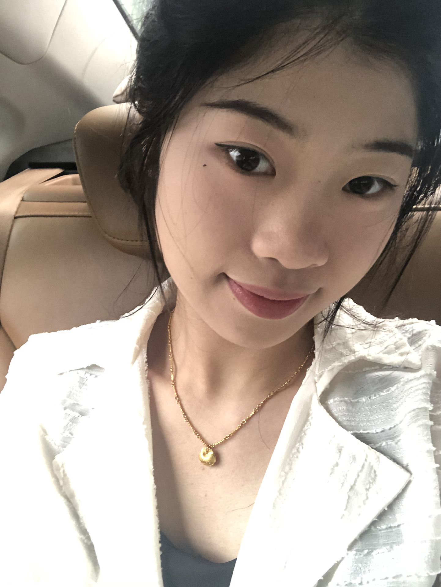 “早八人速码！持妆气垫太神了✨”